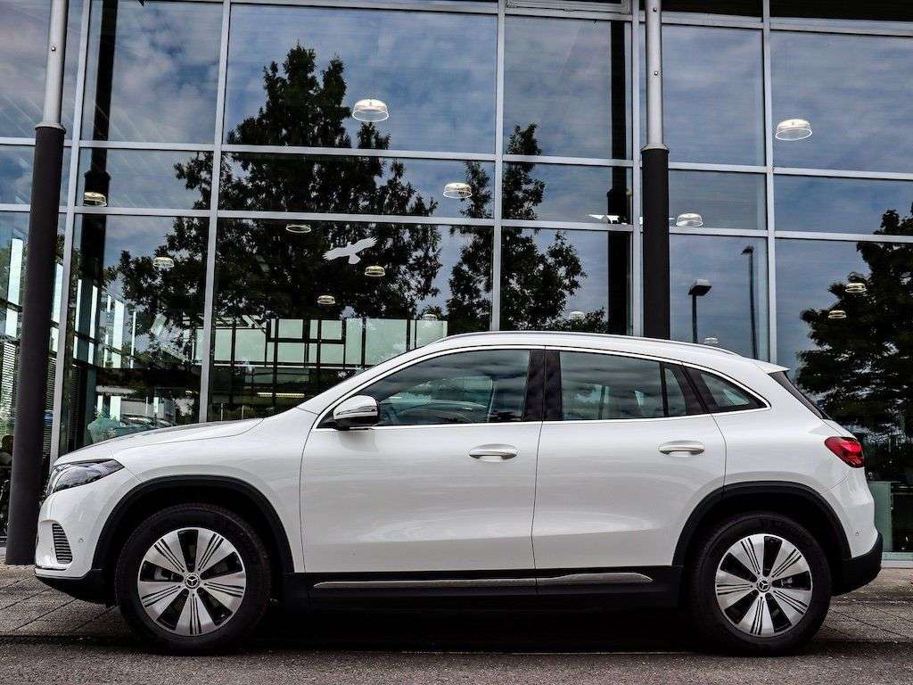 Mercedes-Benz EQA