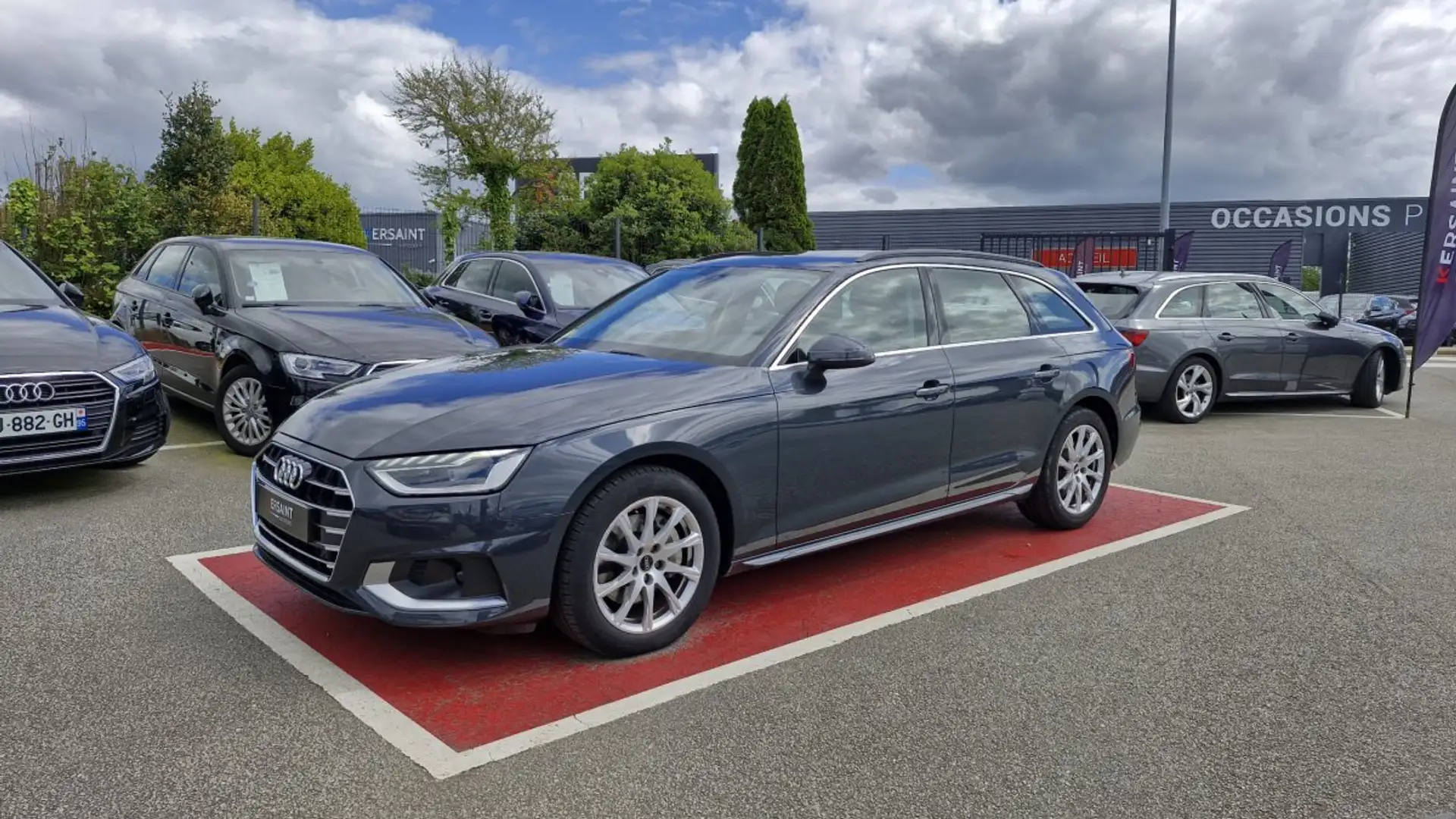 Audi A4 40 TDI 204 S tronic 7 BUSINESS LINE Noir - 1