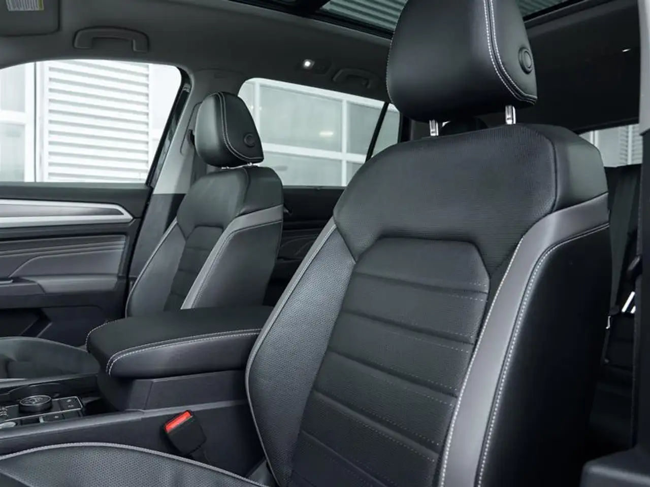 Volkswagen Atlas снимка Volkswagen Atlas