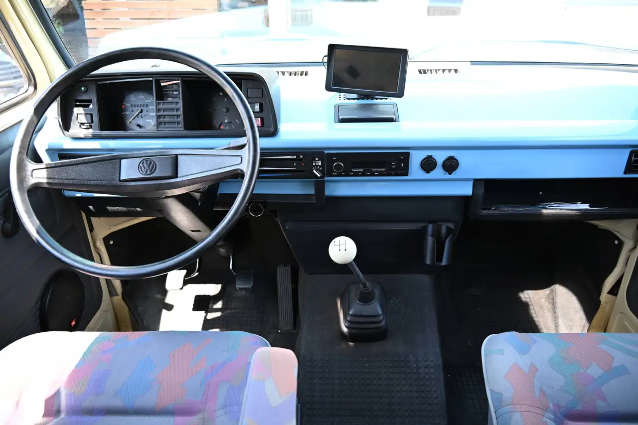 Volkswagen T3 Kombi Bulli Camper AHK Oldtimer H-Kennzeichen 1988, foto 5