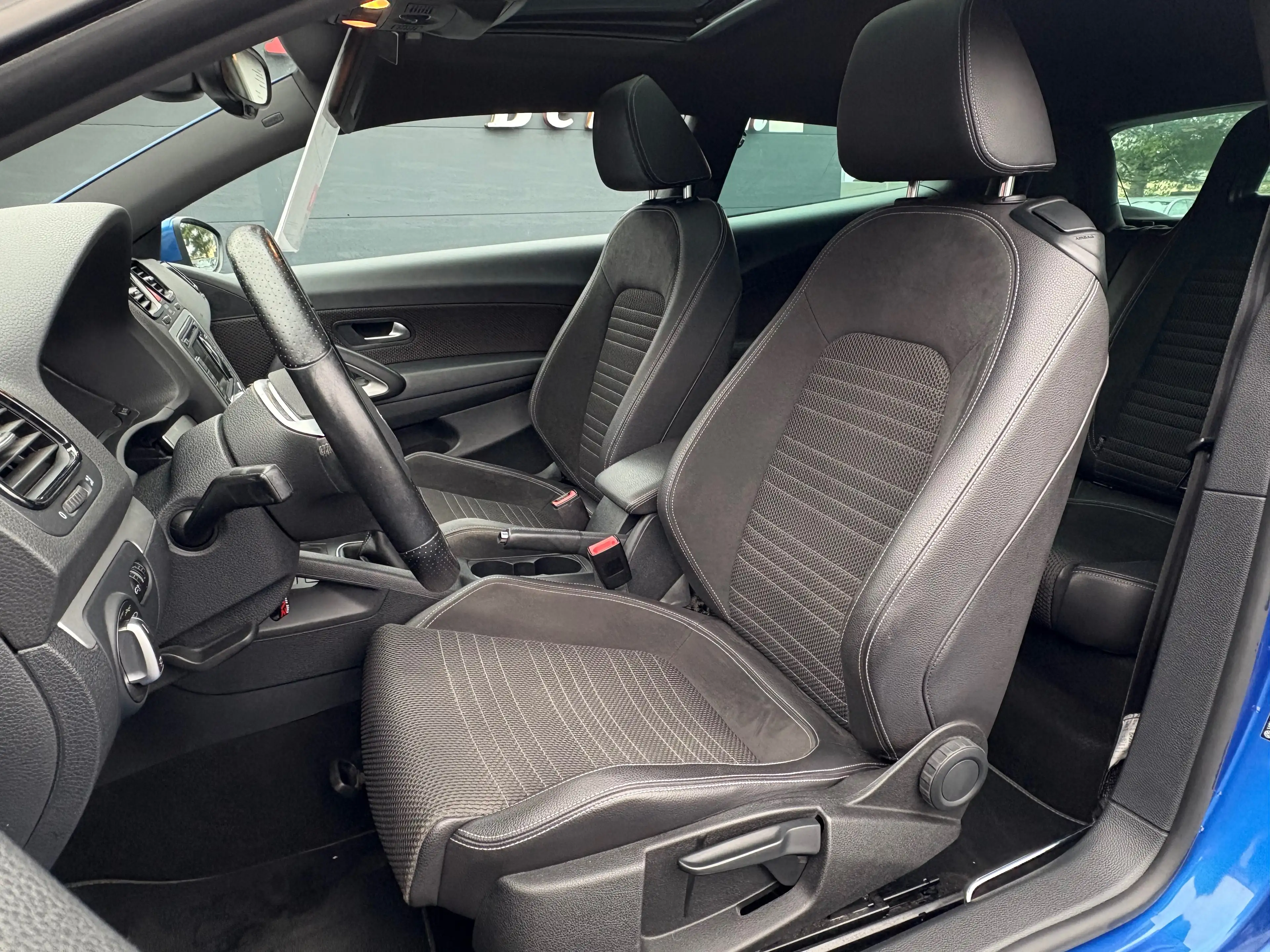 Volkswagen Scirocco Scirocco 1.4 TSI/GARANTIE/NAVI/ESS/TRESPROPRE — photo 11