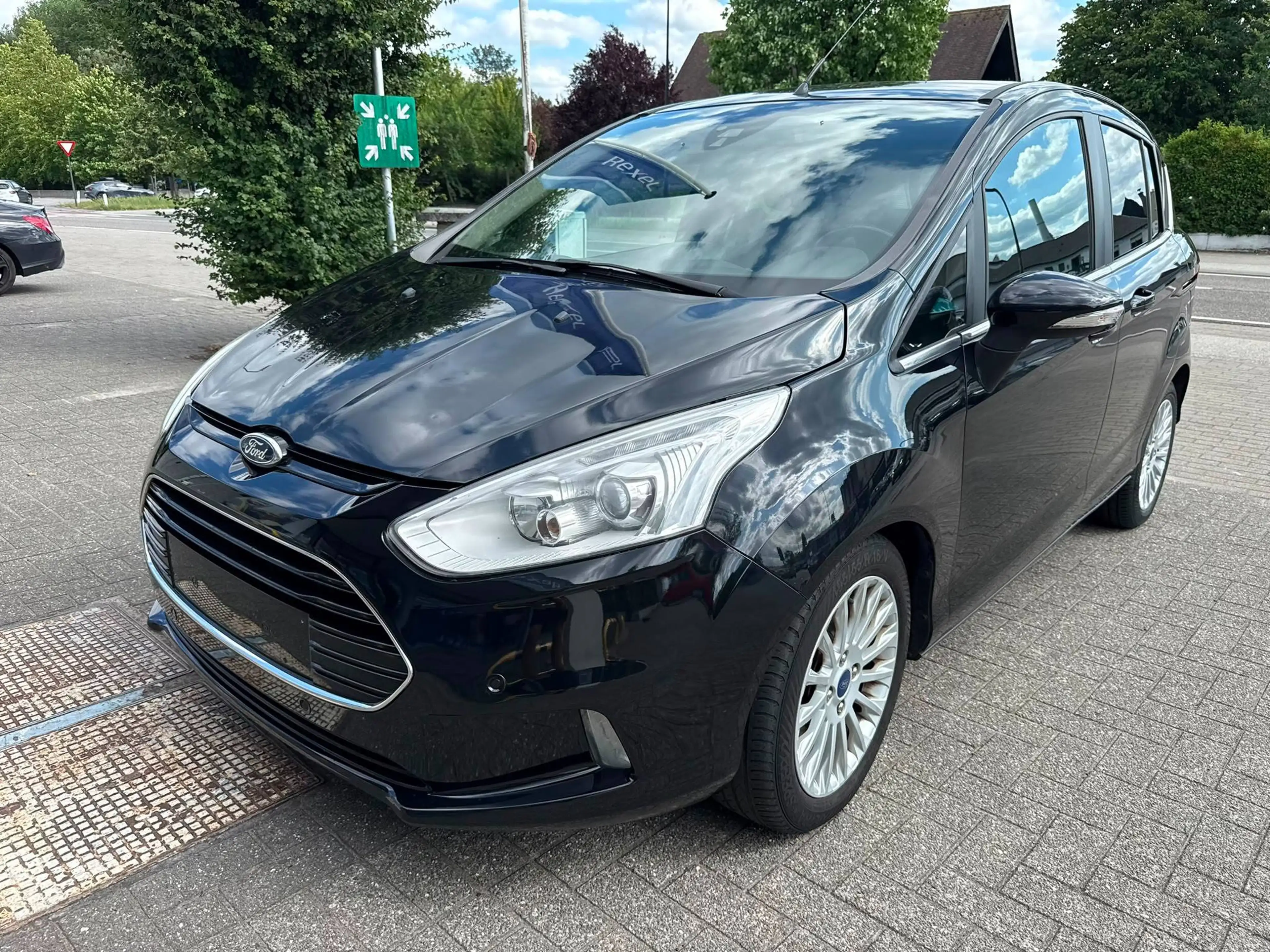 Ford B-Max B-Max 1.6i Ti-VCT Titanium PowerShift GARANTIE 12 MOIS/MAANDEN