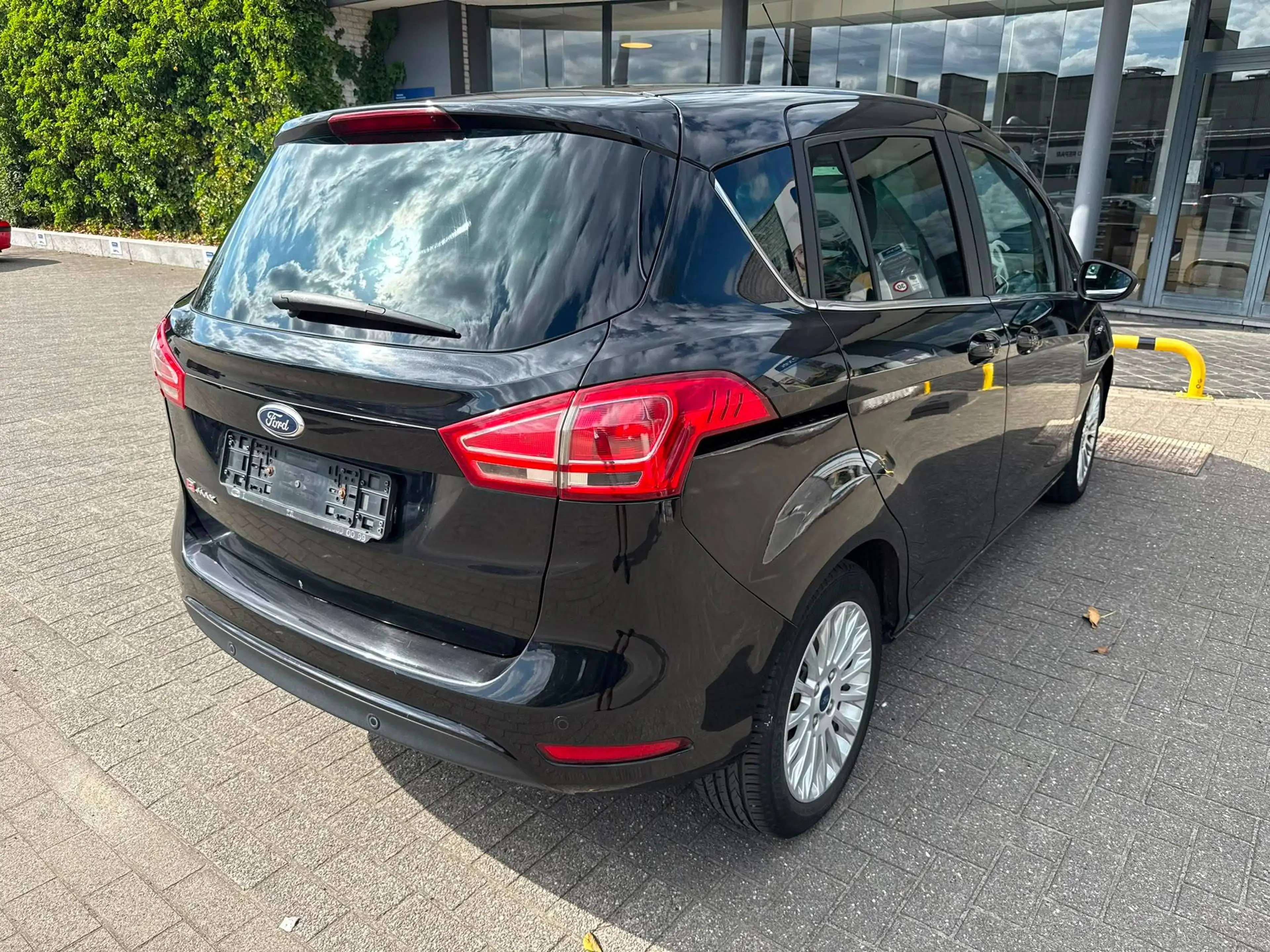 Ford B-Max B-Max 1.6i Ti-VCT Titanium PowerShift GARANTIE 12 MOIS/MAANDEN — photo 4