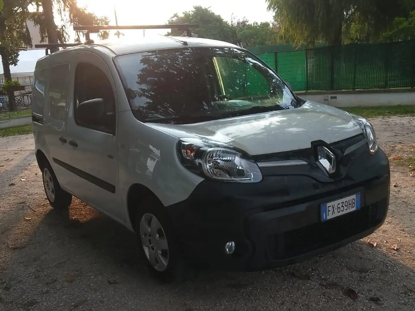 Renault Kangoo Z.E. Z.e 33 elettric Bianco - 2