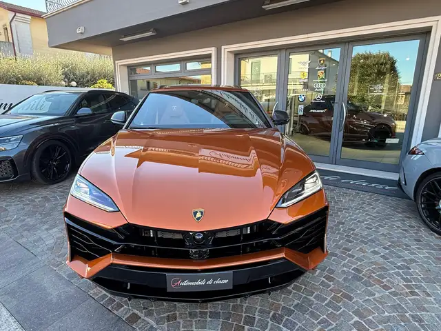 Lamborghini Urus Urus 4.0 V8 phev SE auto -plug inn- MY 2025