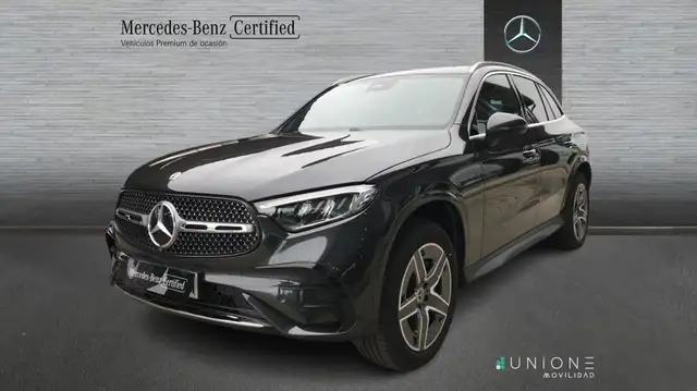 Mercedes-Benz GLC 300 de 4MATIC con tecnología híbrida