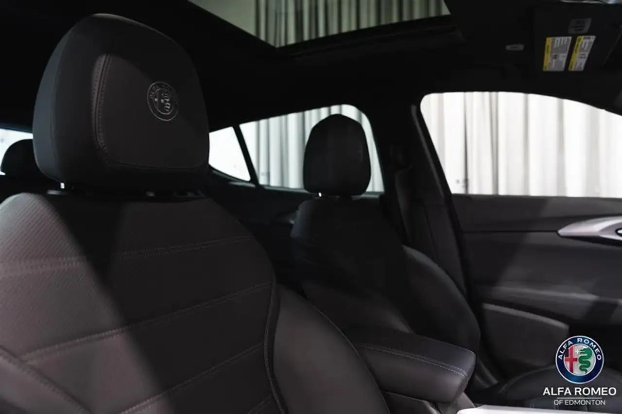 Alfa Romeo Tonale снимка Alfa Romeo Tonale