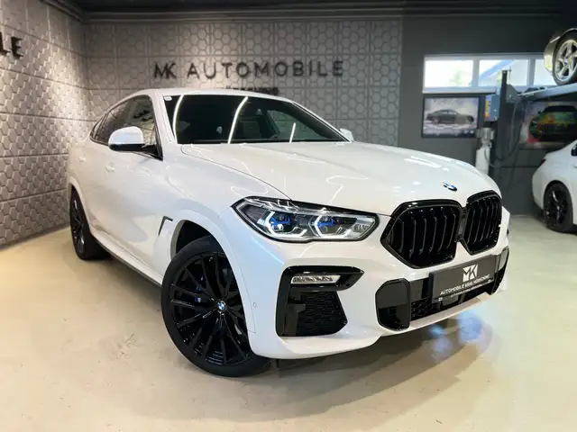BMW X6 view 6