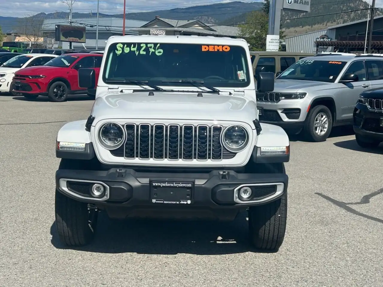 Jeep Wrangler снимка Jeep Wrangler