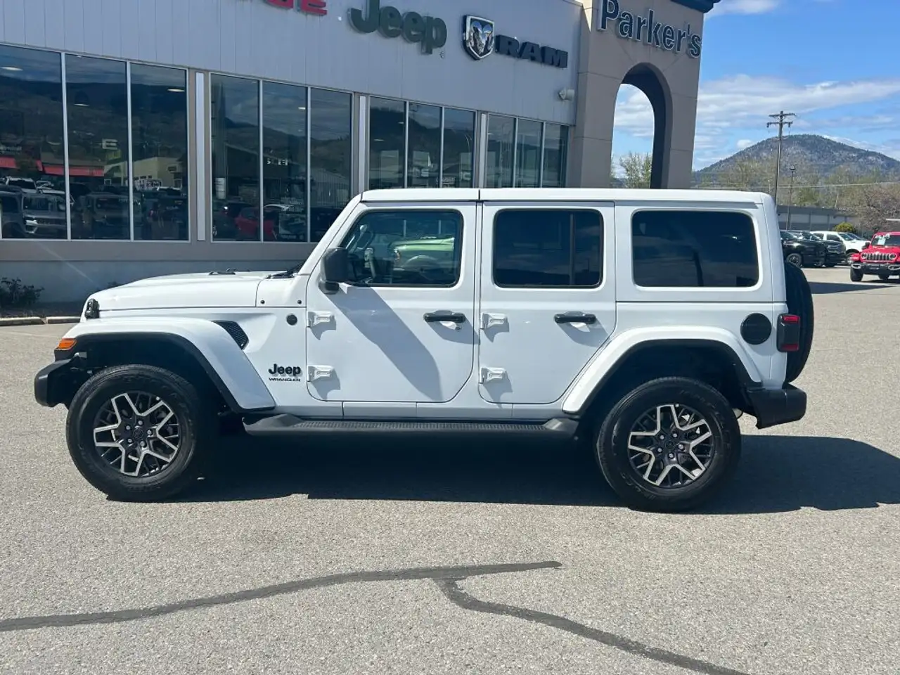 Jeep Wrangler снимка Jeep Wrangler