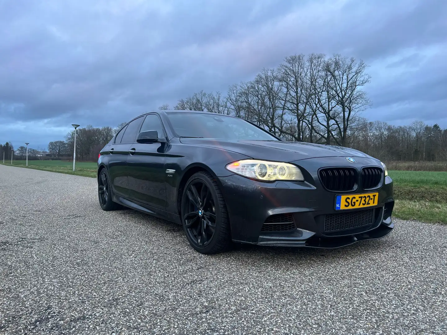 BMW 550 M550Xd Grey - 2