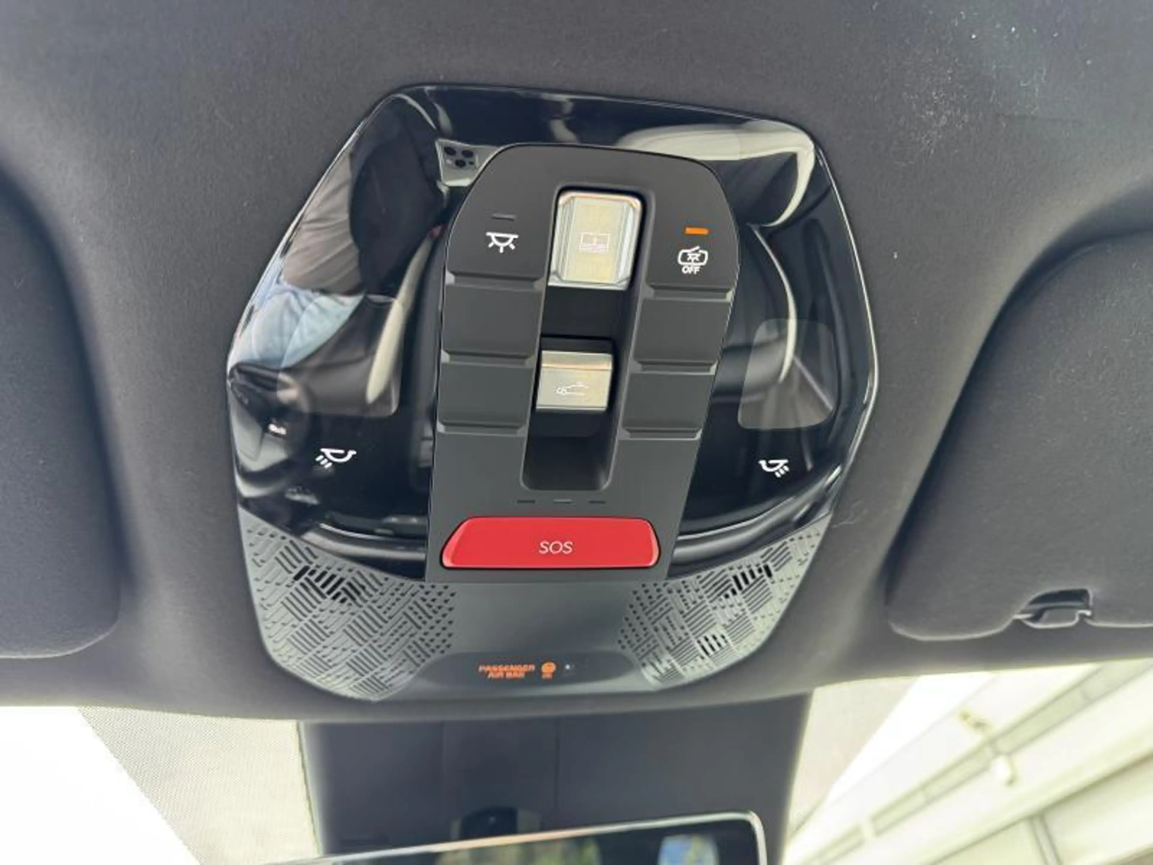 Kia EV9 99,8 kWh AWD GT Line 7pl — photo 26