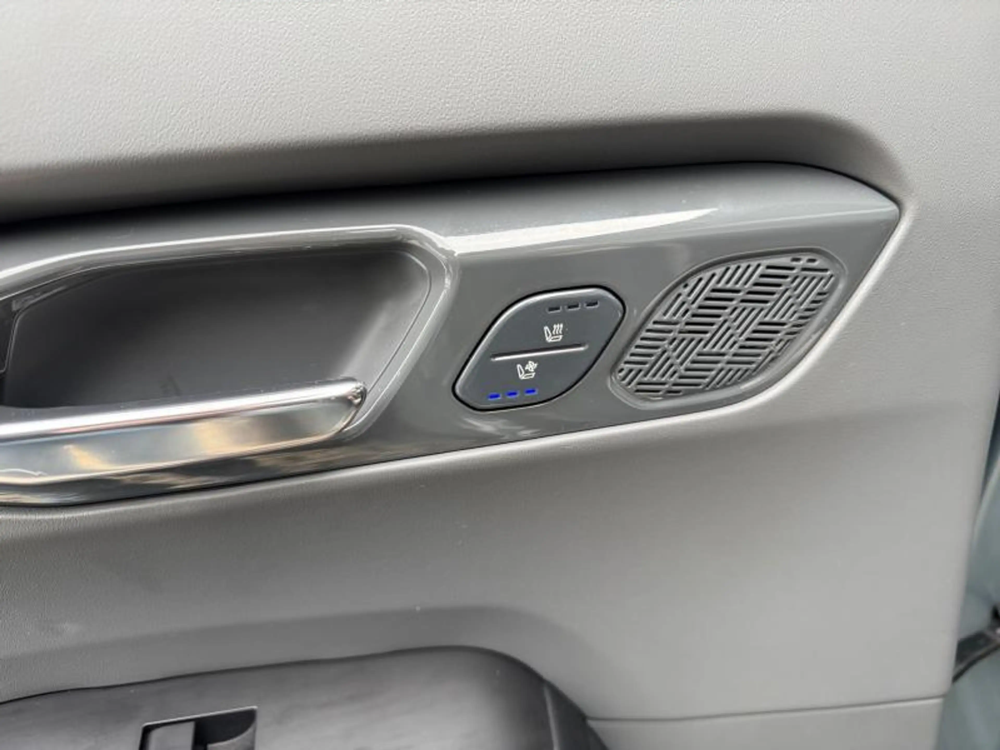 Kia EV9 99,8 kWh AWD GT Line 7pl — photo 23