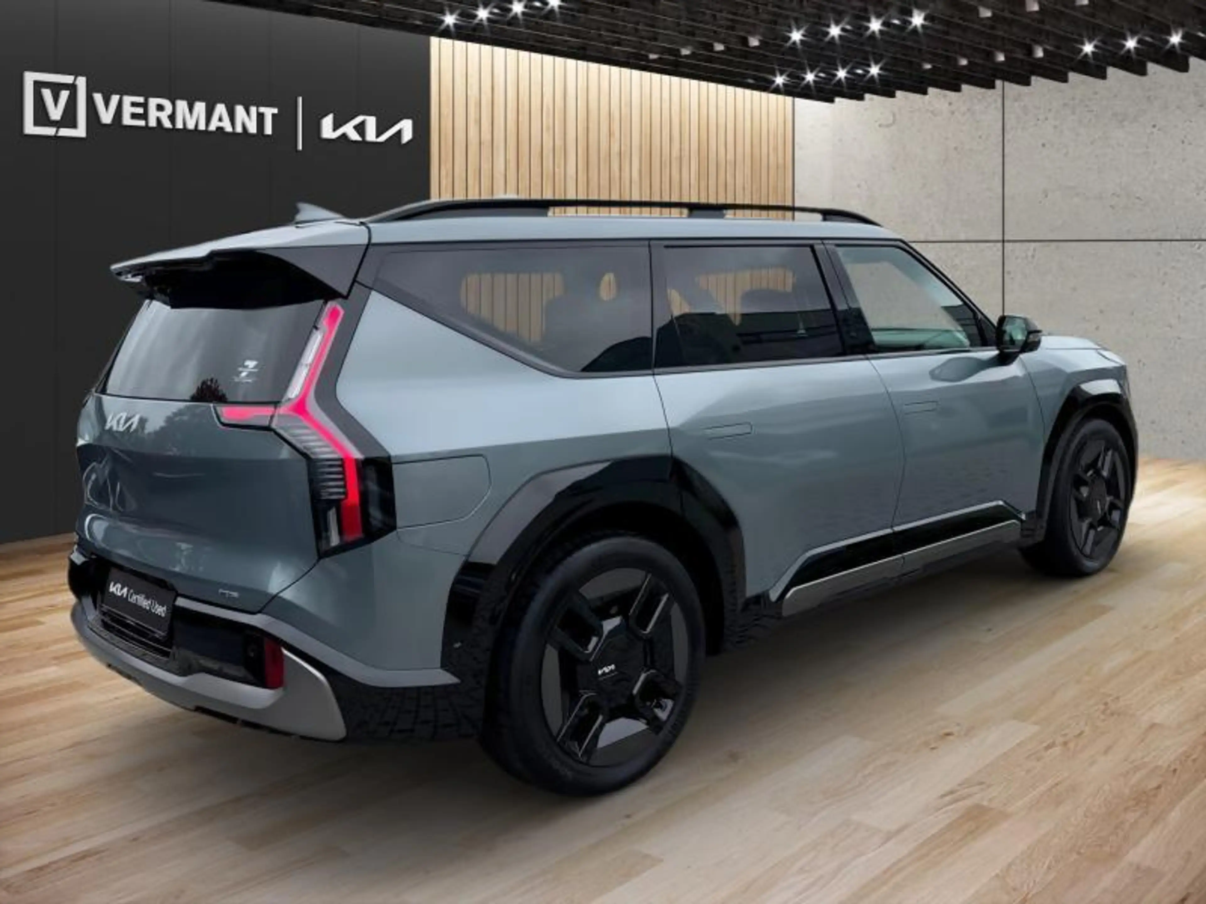 Kia EV9 99,8 kWh AWD GT Line 7pl — photo 3