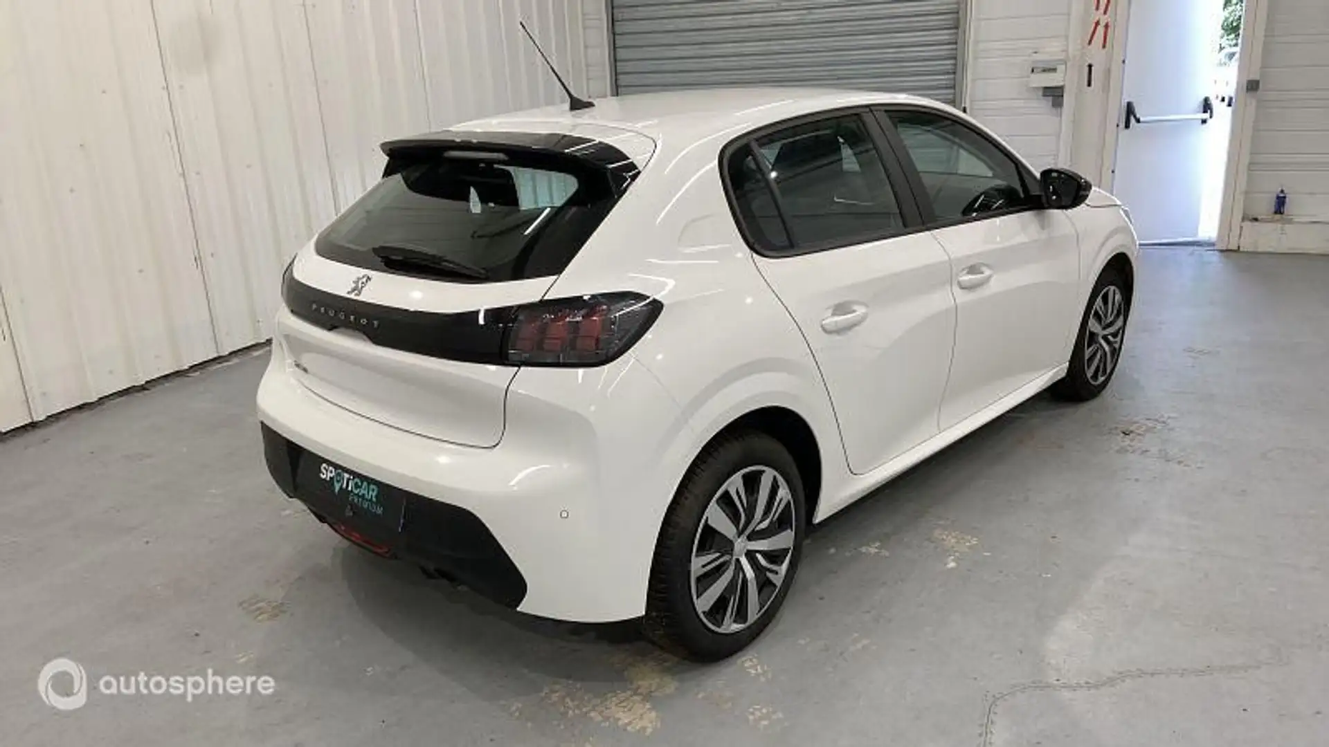 Peugeot 208 1.2 PureTech 100ch S\u0026S Active Pack - 2