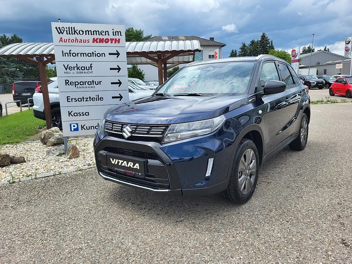 Suzuki Vitara 1,4 DITC Hybrid Shine Blau - 1