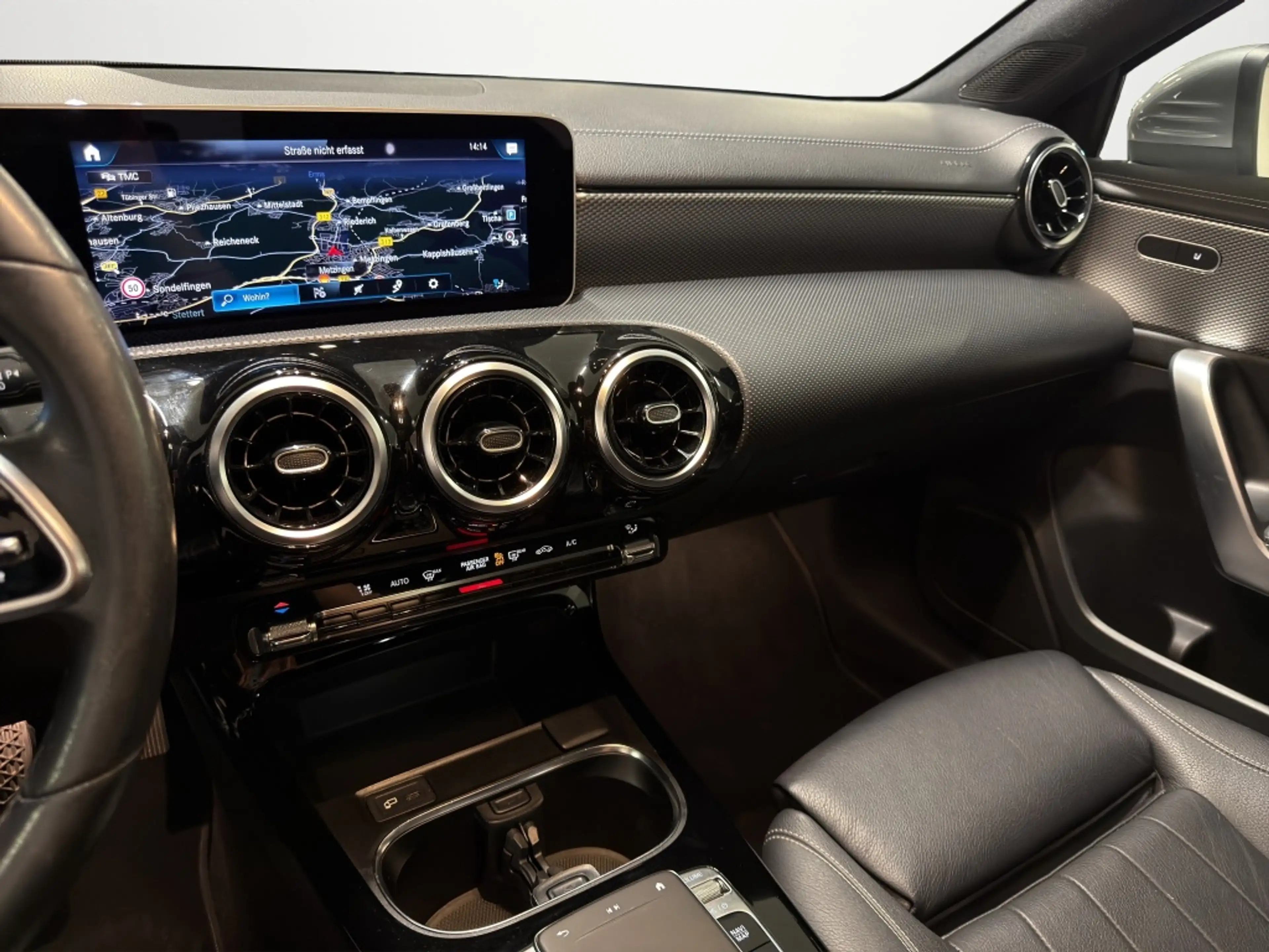 Mercedes-Benz A 250 Progressive *Leder-P.*Parkassist.*Navi* — photo 13