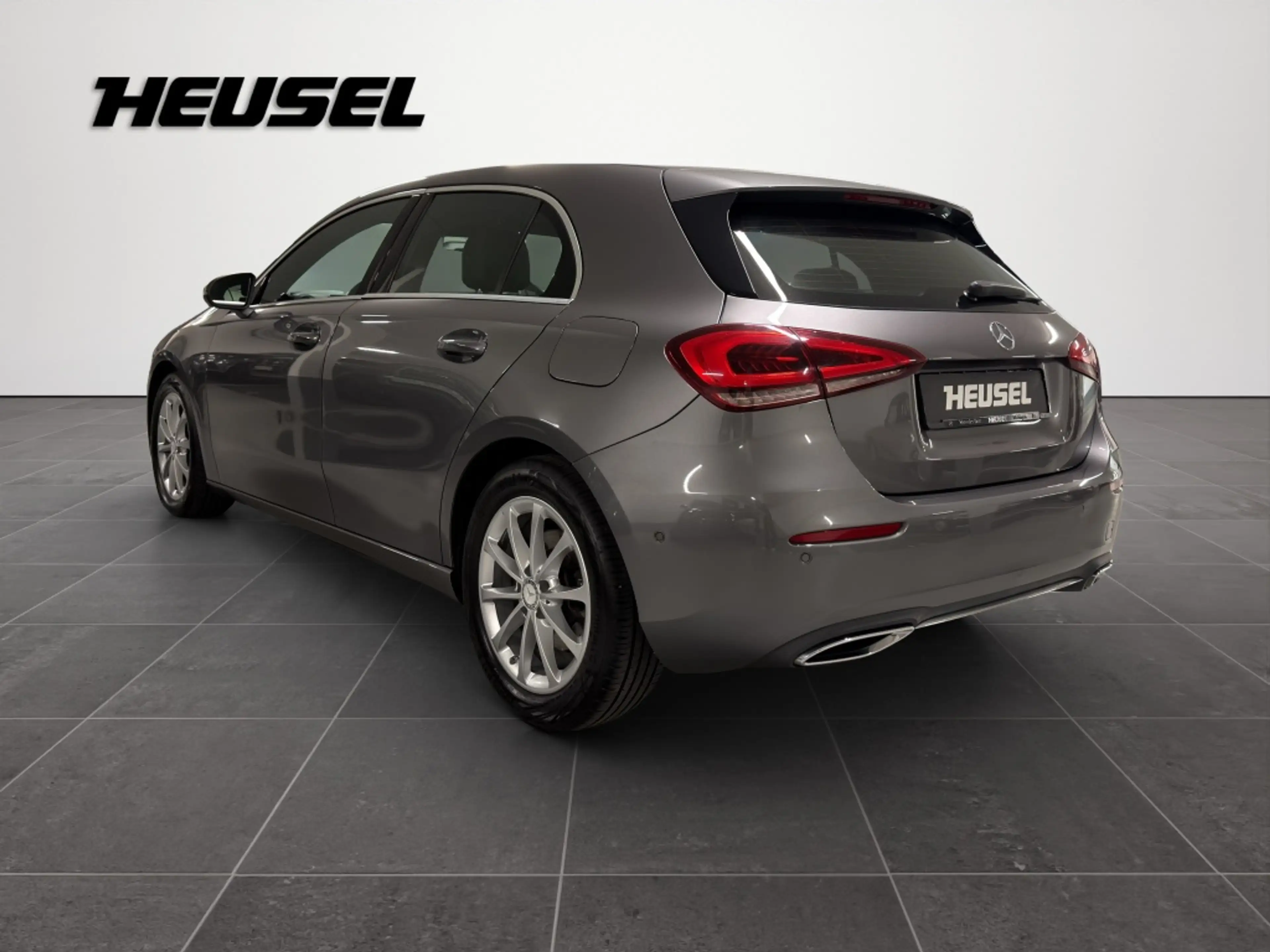 Mercedes-Benz A 250 Progressive *Leder-P.*Parkassist.*Navi* — photo 7
