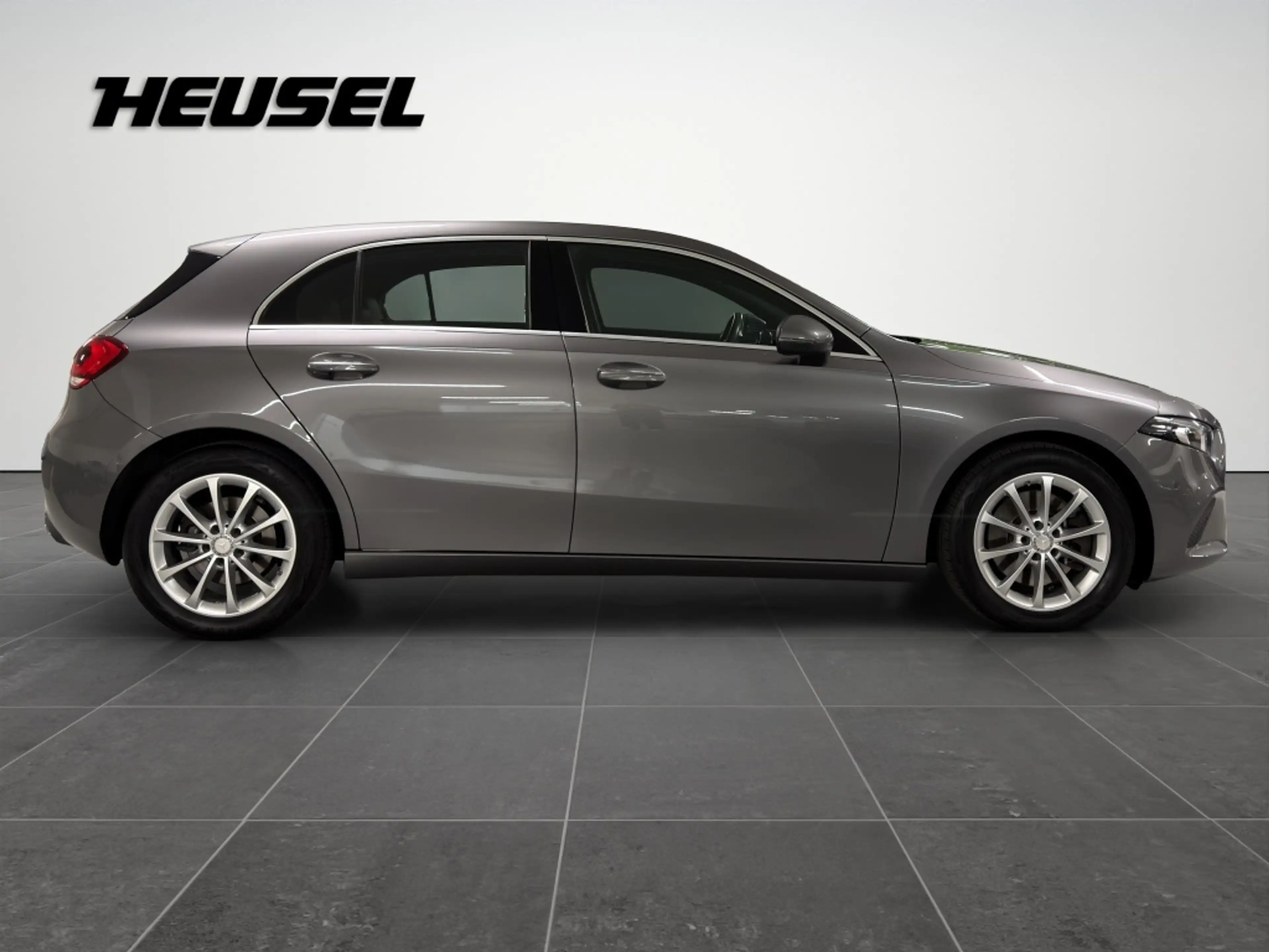 Mercedes-Benz A 250 Progressive *Leder-P.*Parkassist.*Navi* — photo 4