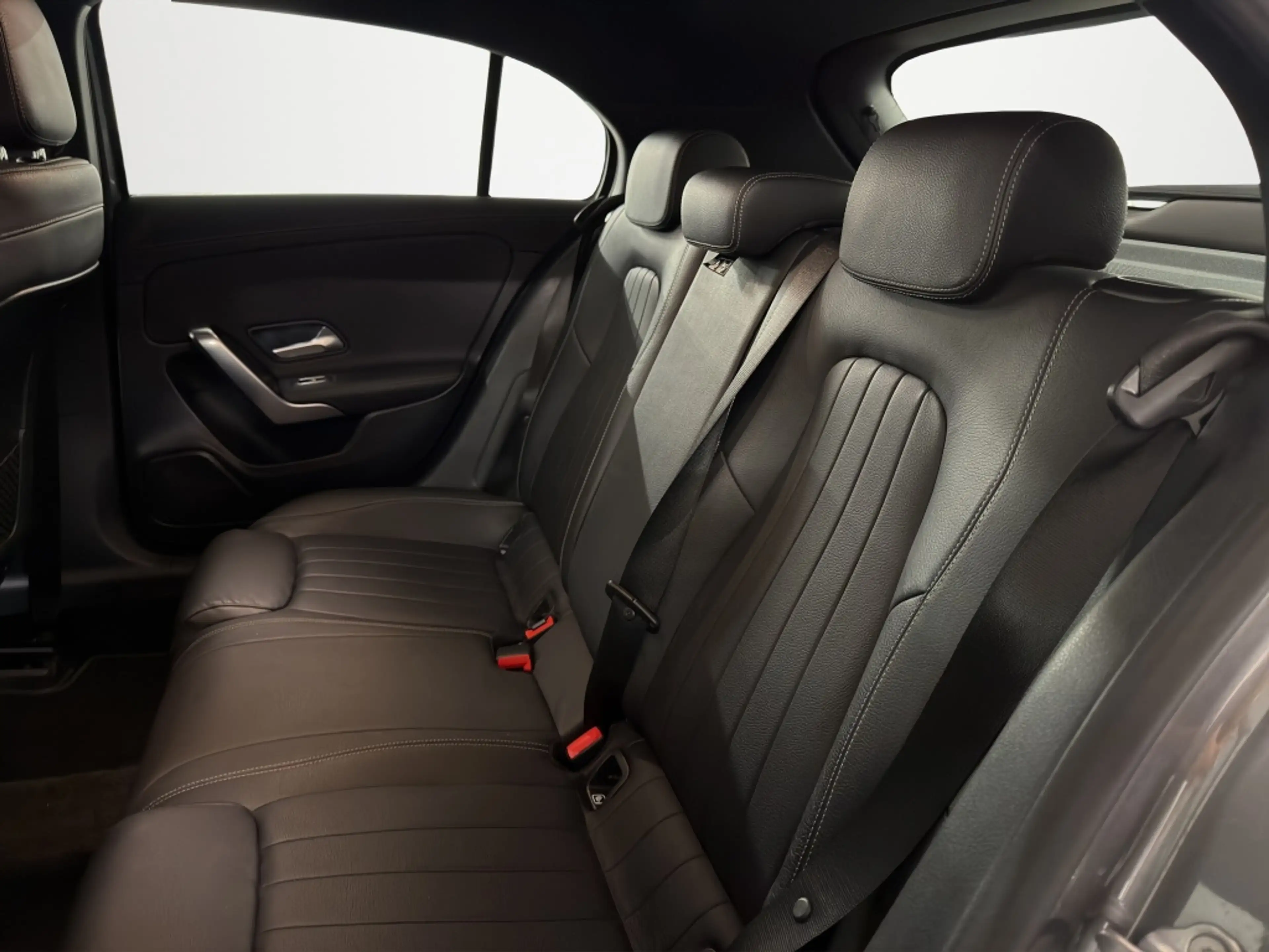 Mercedes-Benz A 250 Progressive *Leder-P.*Parkassist.*Navi* — photo 10