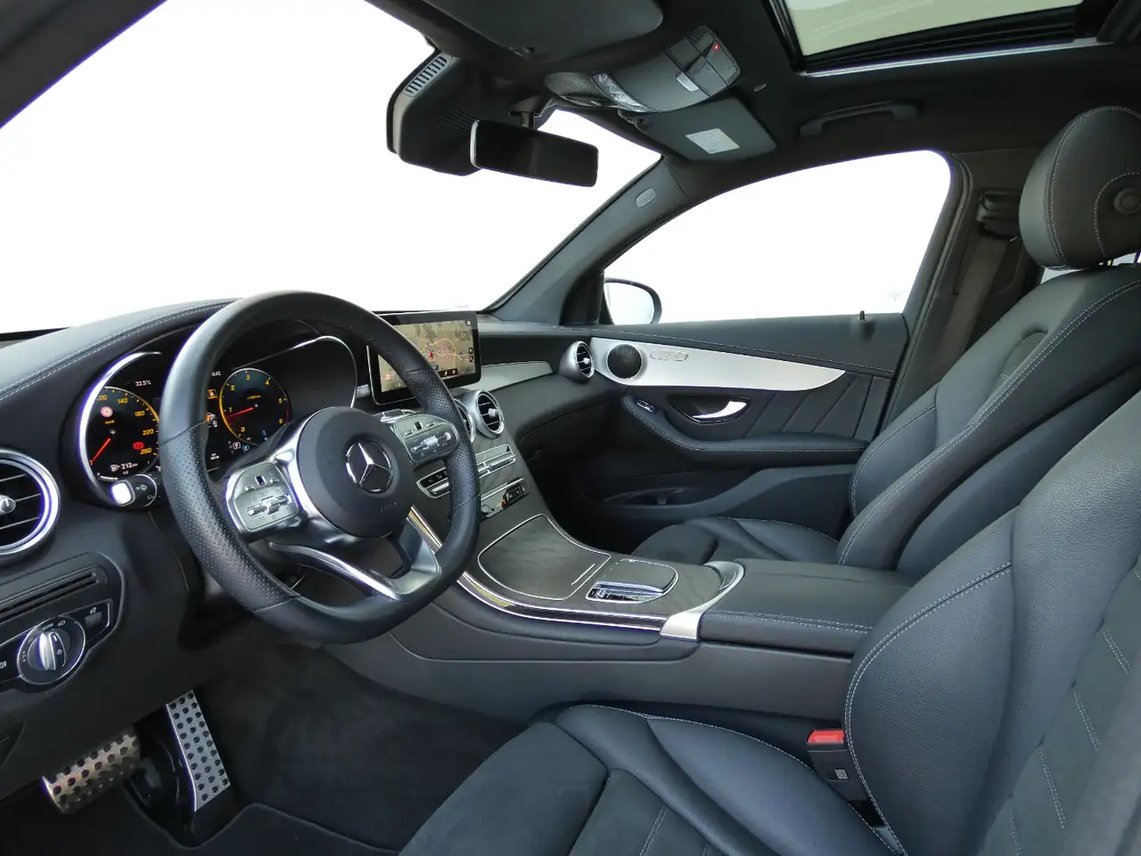 Mercedes-Benz GLC 200 d 4MATIC +AMG+AHK+SHD+MBUX+MBeam+Night 15