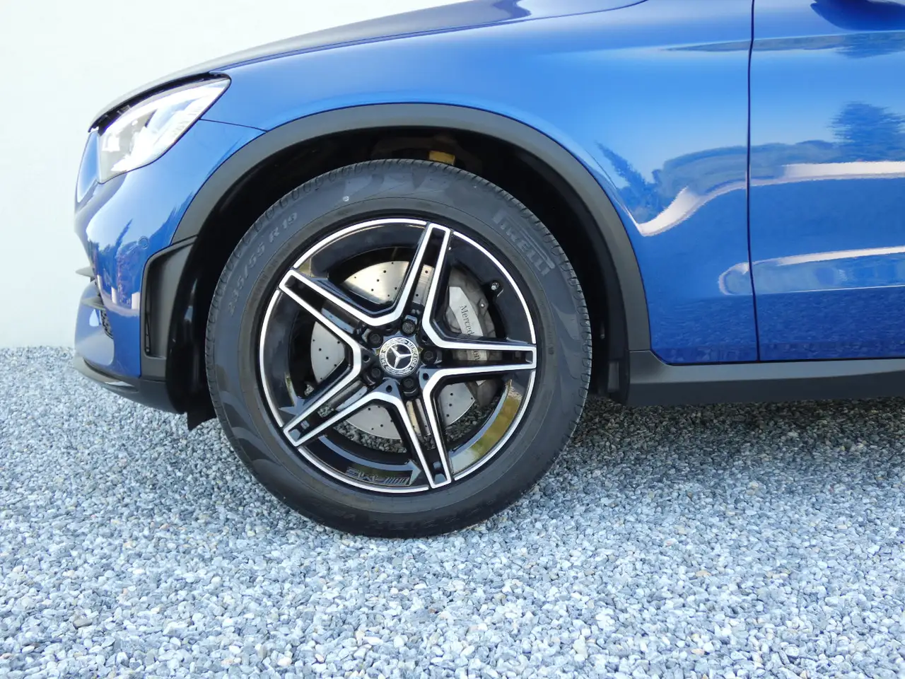 Mercedes-Benz GLC 200 d 4MATIC +AMG+AHK+SHD+MBUX+MBeam+Night 24