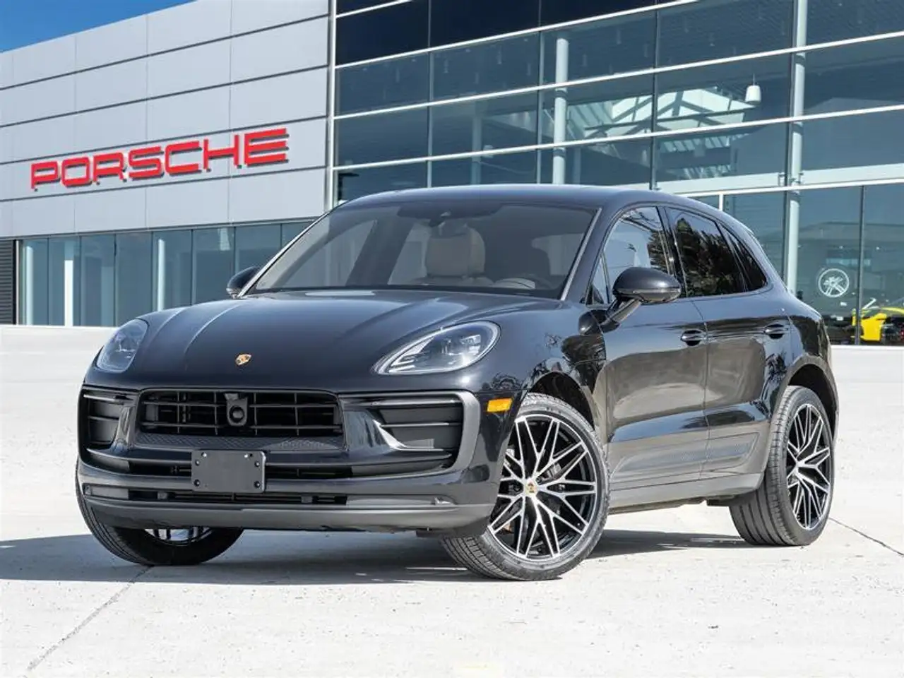2023 Porsche Macan