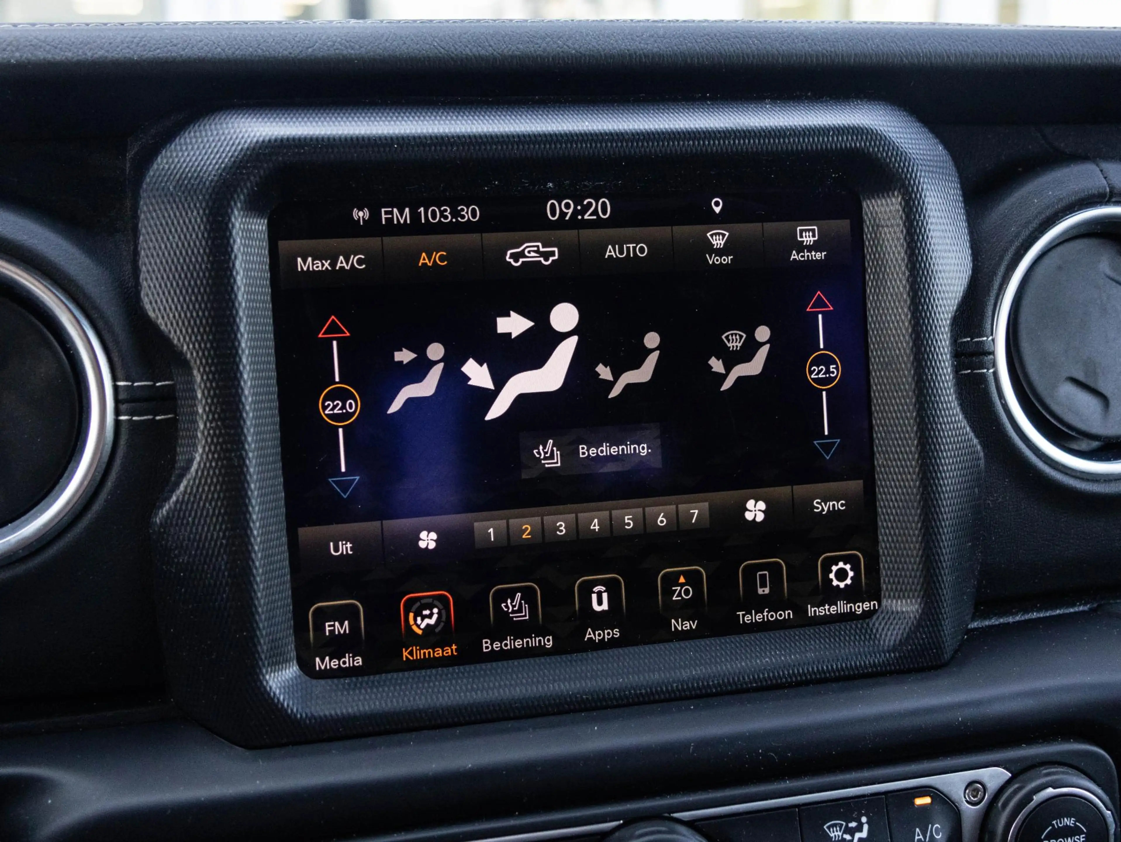Jeep Gladiator 3.0 V6 Overland |  Grijs kenteken | Smart Cap | Lu — photo 9