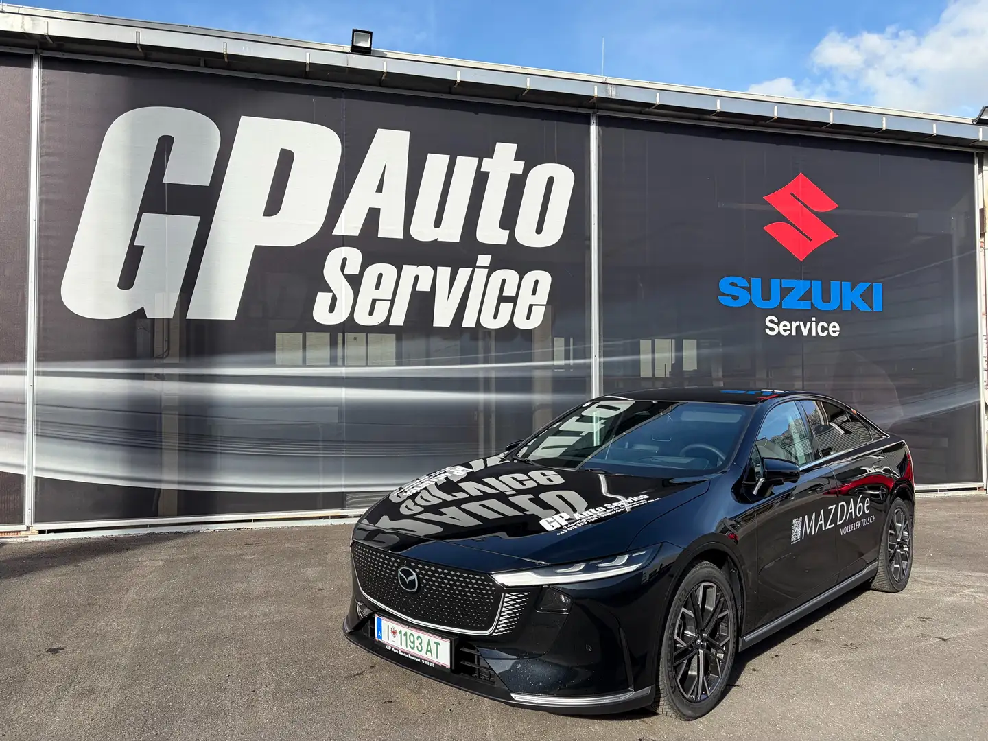 Mazda 6e 258PS 68.8kWH Takumi "Aktion Leasing" Schwarz - 1