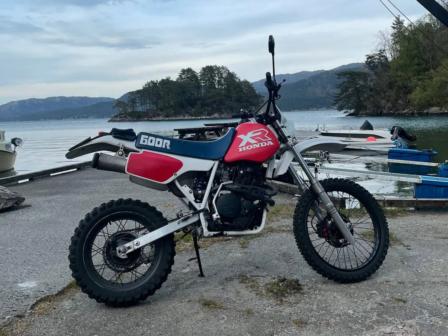 Honda XR 600 White - 1