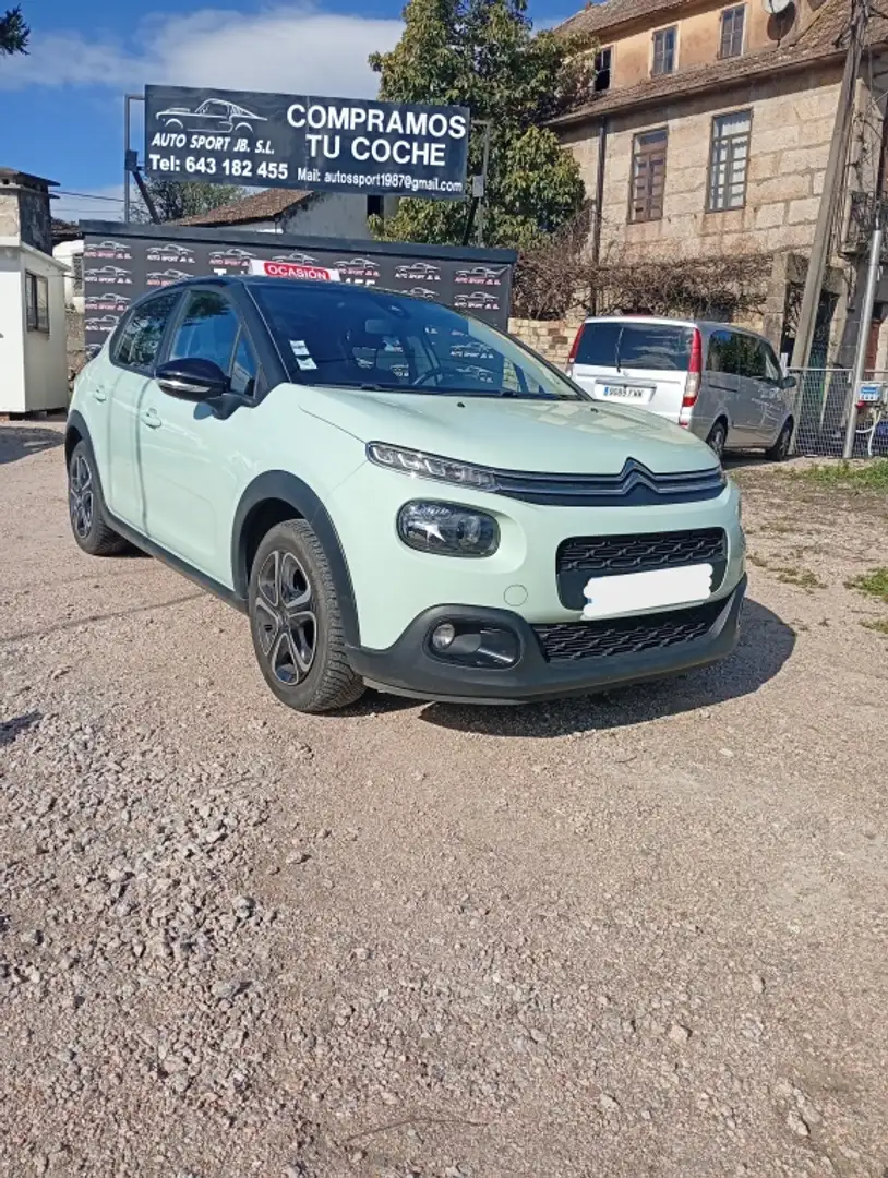 Citroen C3 1.2 PureTech S&S Elle 82 Verde - 1