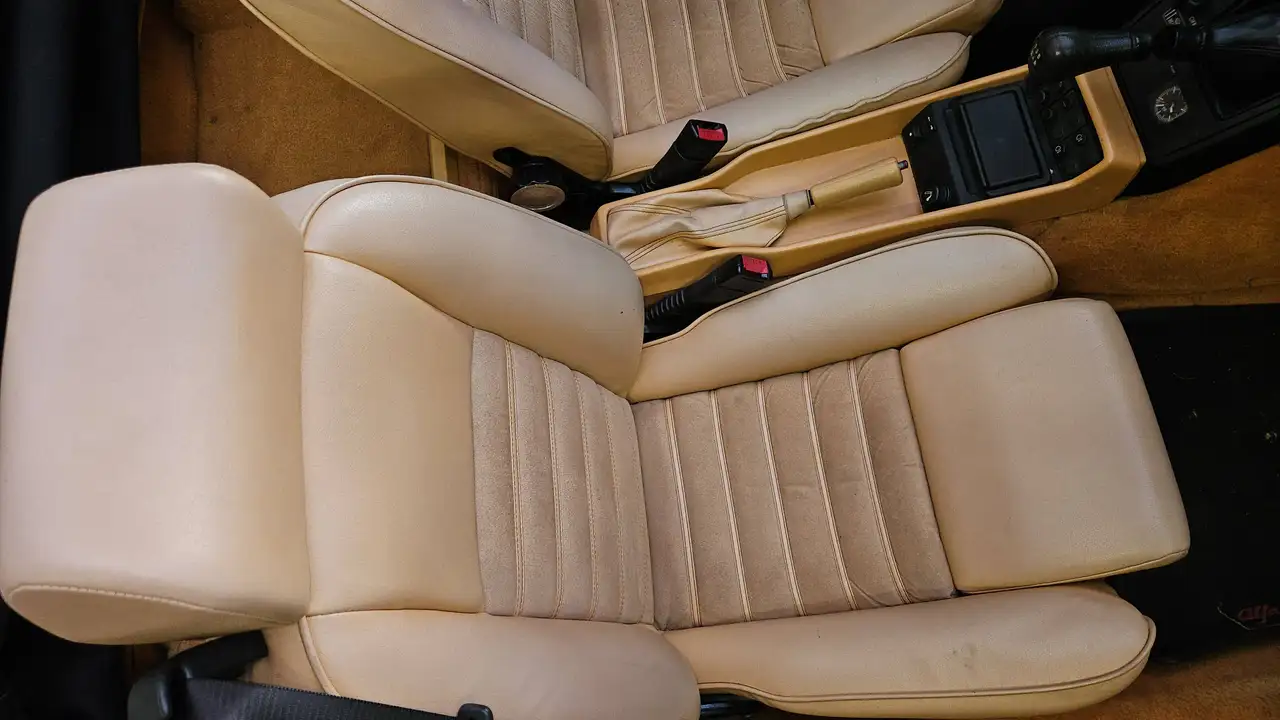 Alfa Romeo Spider 2.0 my90, foto 11