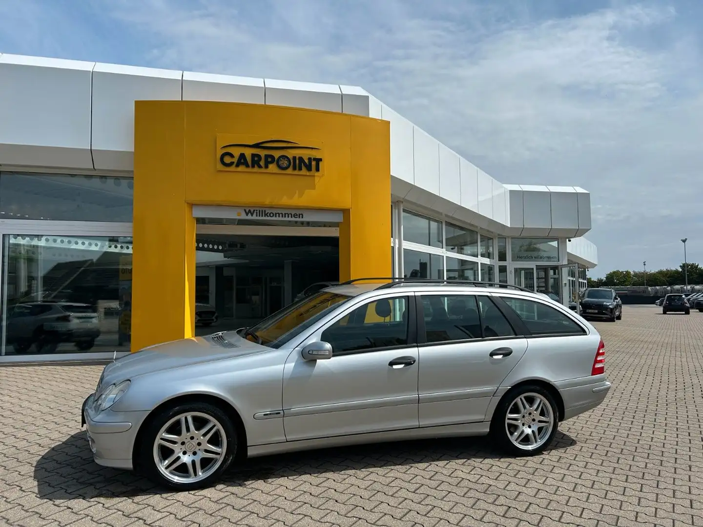 Mercedes-Benz C 180 T-Modell Kompressor Classic Klima AHK Silber - 2