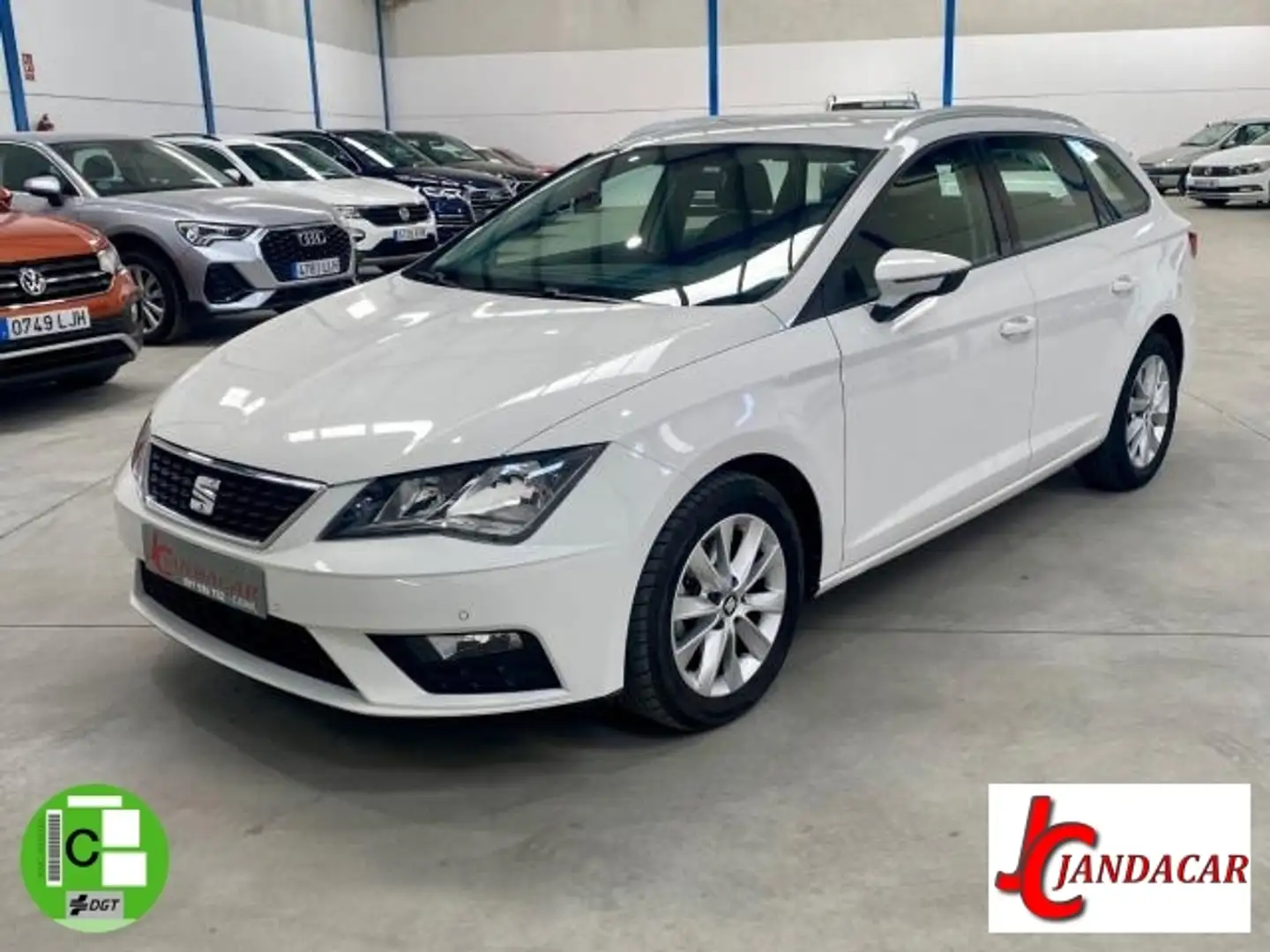 SEAT Leon 1.6 TDI 115CV ST Style Blanc - 1