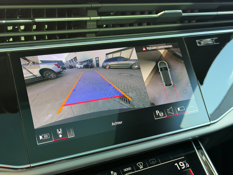 Audi Q8 55 TFSI e quattro Pro Line S Pano-23"-Head up-Stoe — photo 20