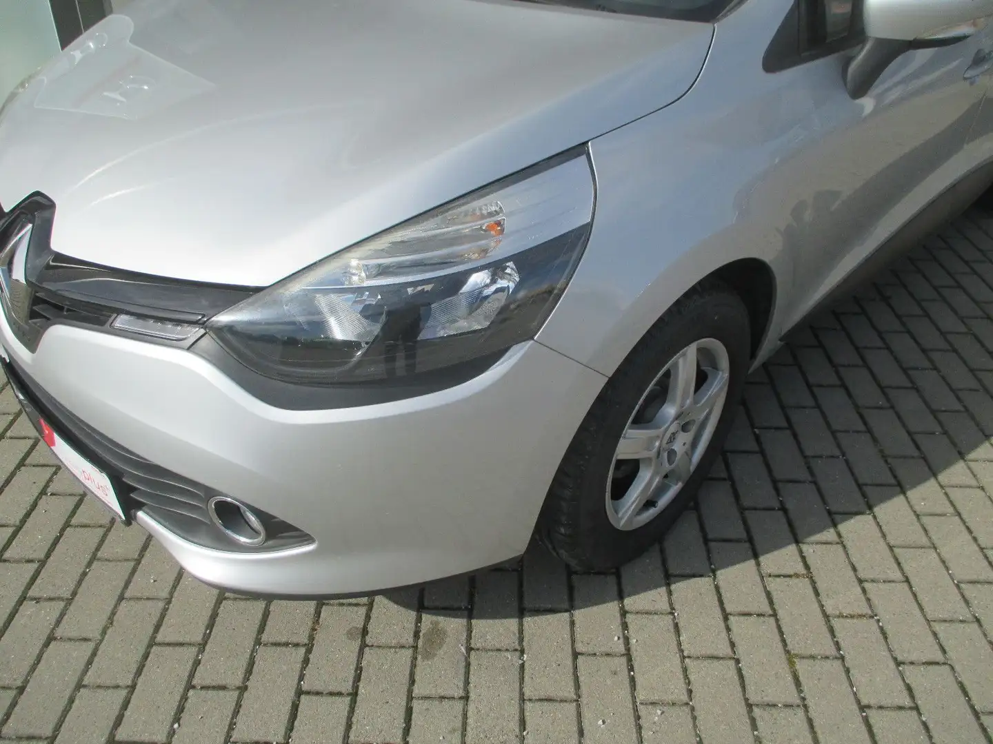 Renault Clio 5T "NAVI" Grijs - 2