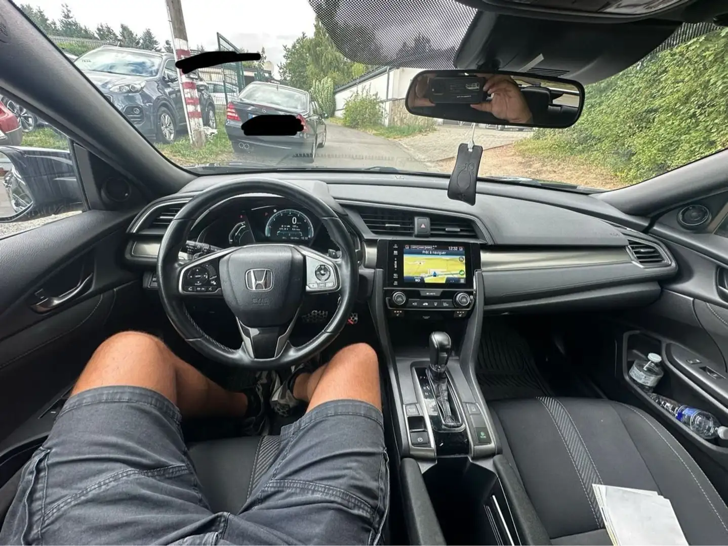 Honda Civic 1.0 VTEC Elegance Schwarz - 2