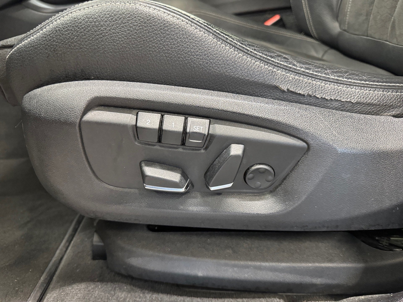 BMW X6 xDrive40d — photo 6