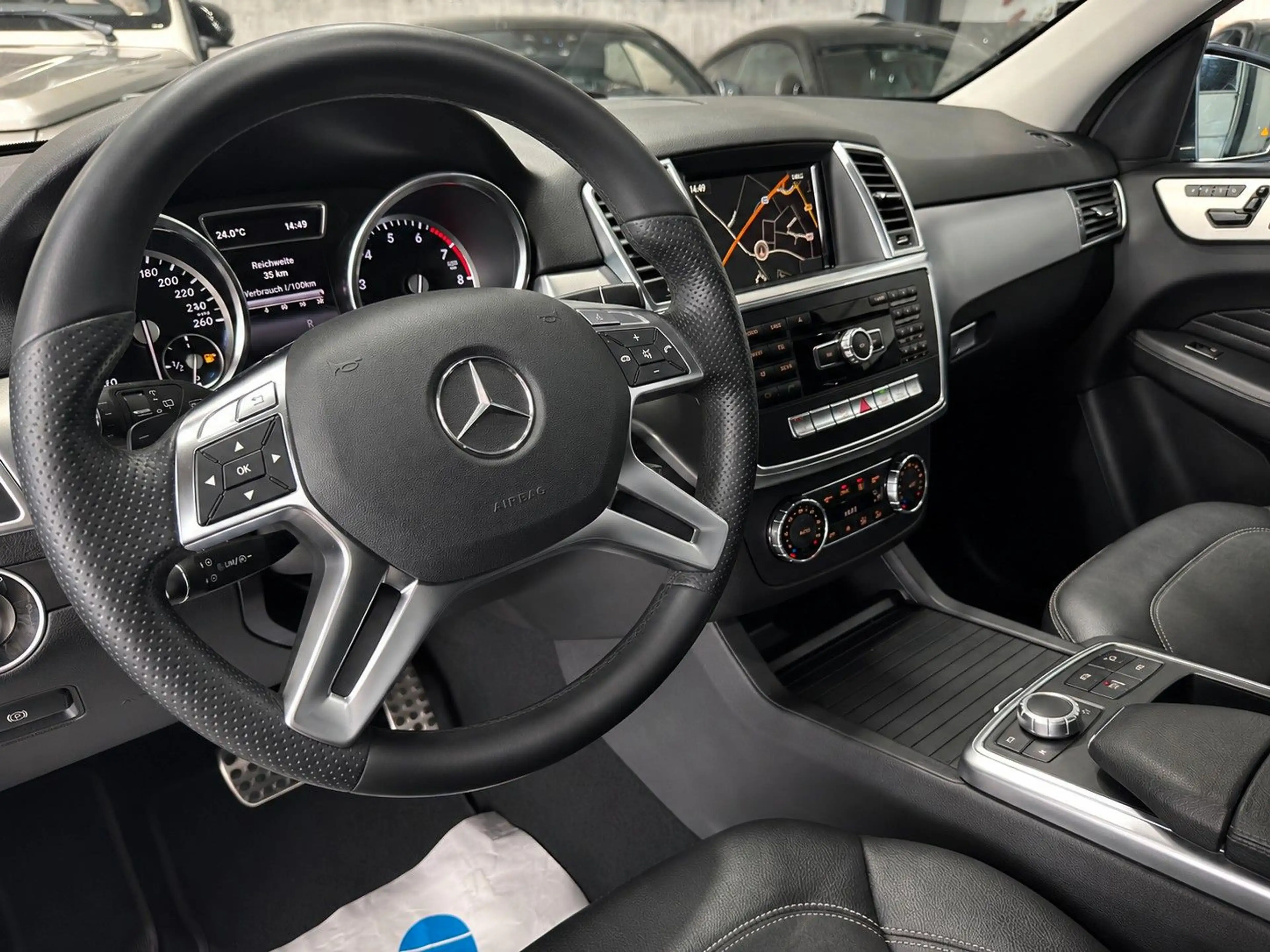 Mercedes-Benz ML 350 /BlueEfficiency/LED/360*/TOTW/SHZ/SPURH/ — photo 8