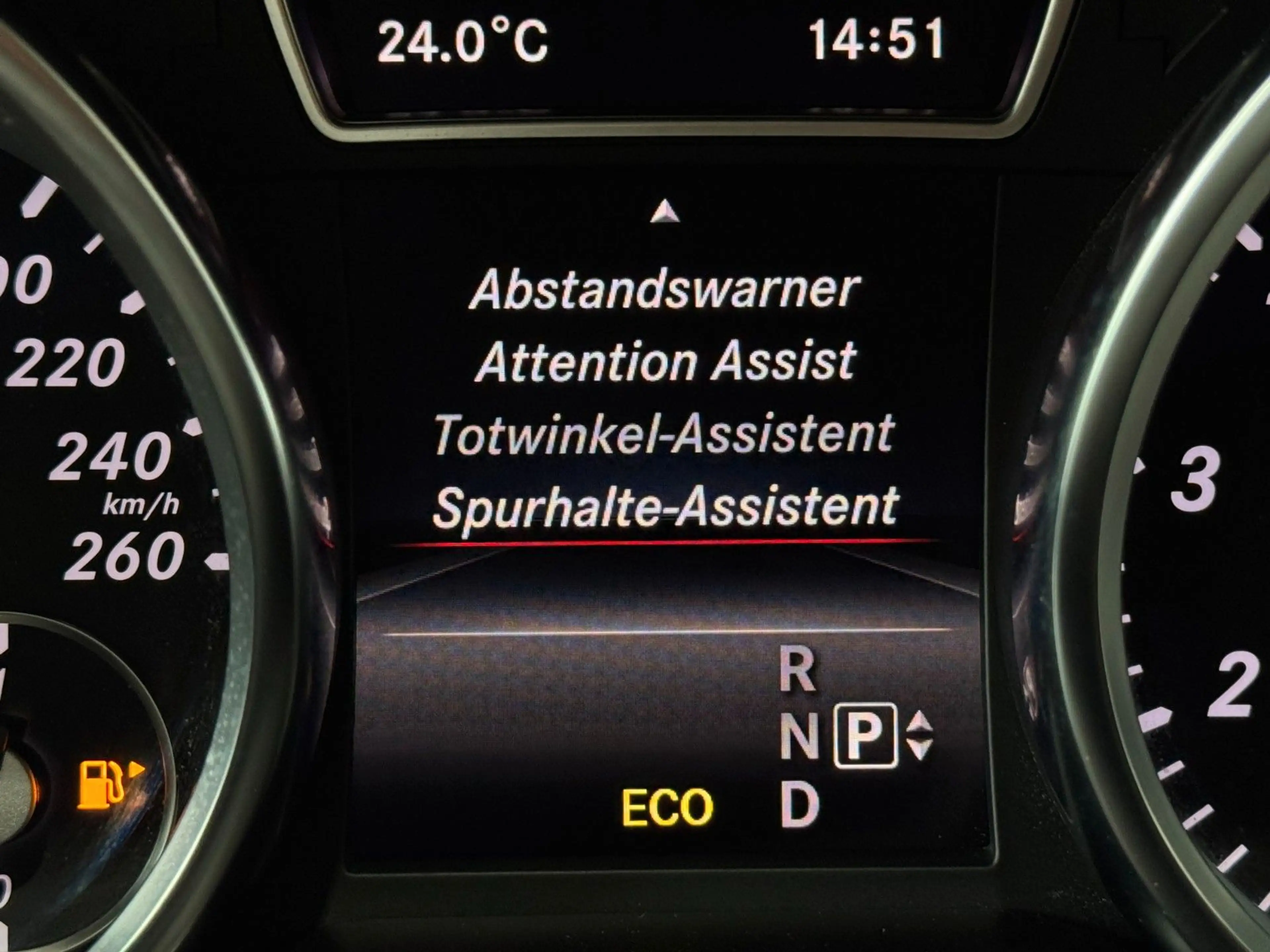 Mercedes-Benz ML 350 /BlueEfficiency/LED/360*/TOTW/SHZ/SPURH/ — photo 11