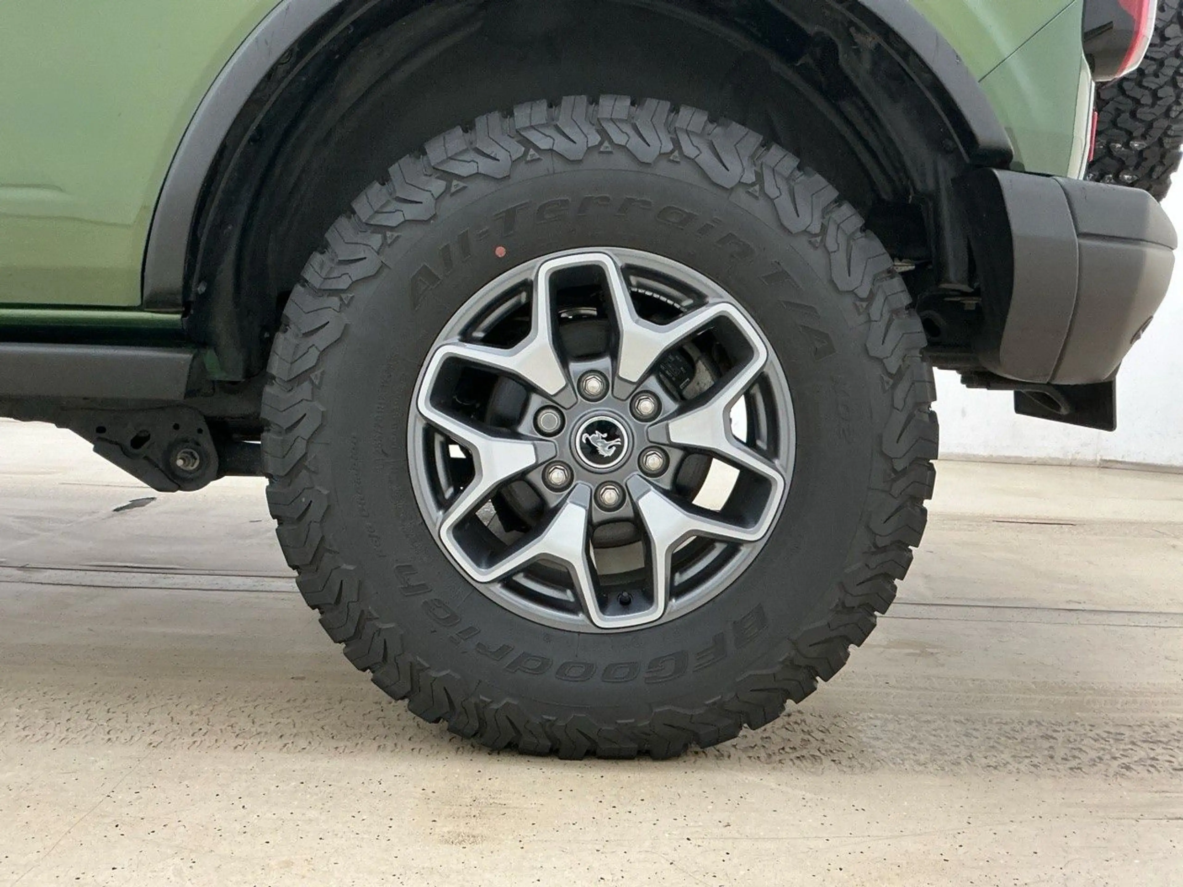 Ford Bronco Badlands e-4WD iACC+BLIS+B&O+LED+SYNC4 — photo 7