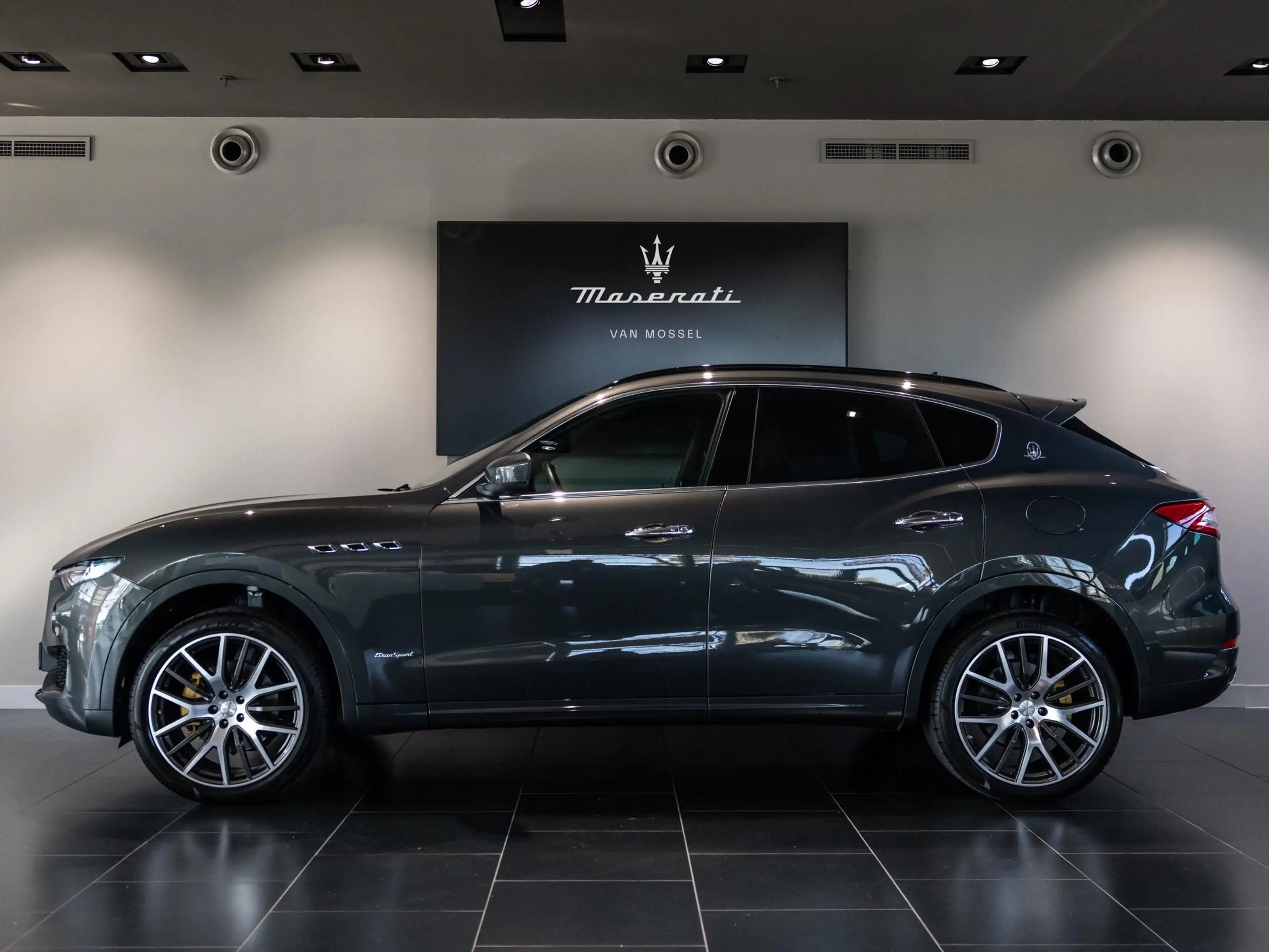 Maserati Levante 3.0 V6 AWD GranSport 350 pk | Uitgebreid leder | S — photo 4