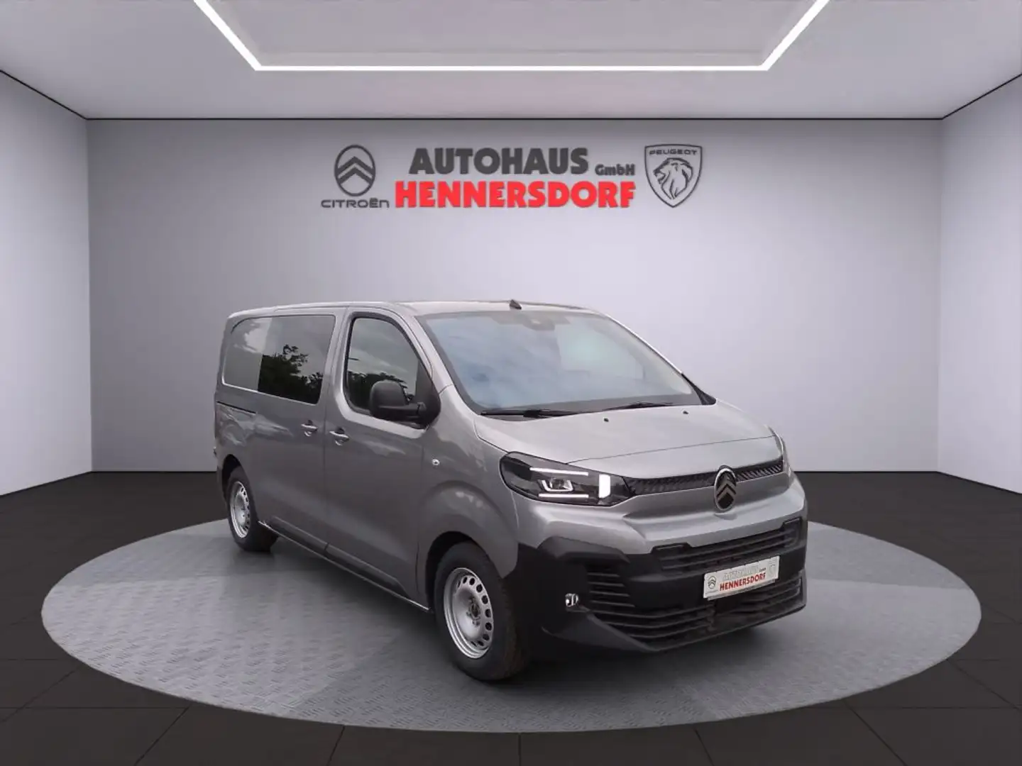 Citroen Jumpy 2.0 BlueHDi 180 Standard S&S EAT8 Grau - 2
