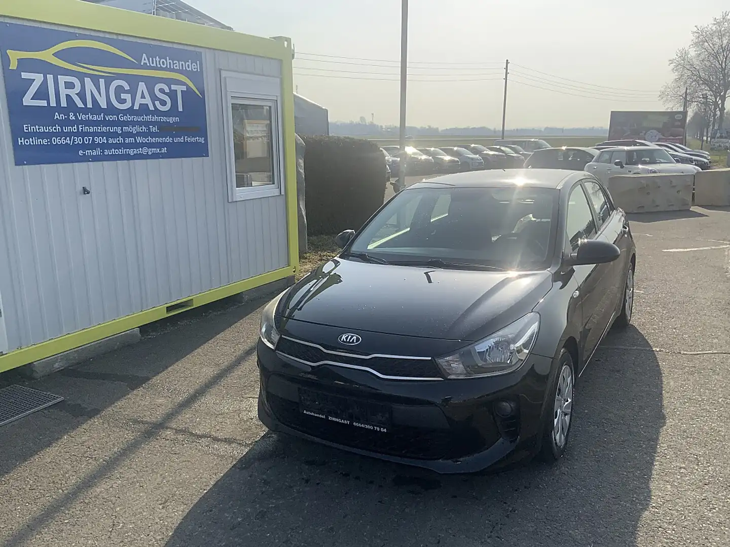 Kia Rio 1,25 MPI Titan ISG Pickerl bis 08/2026 Finanzie... Schwarz - 1