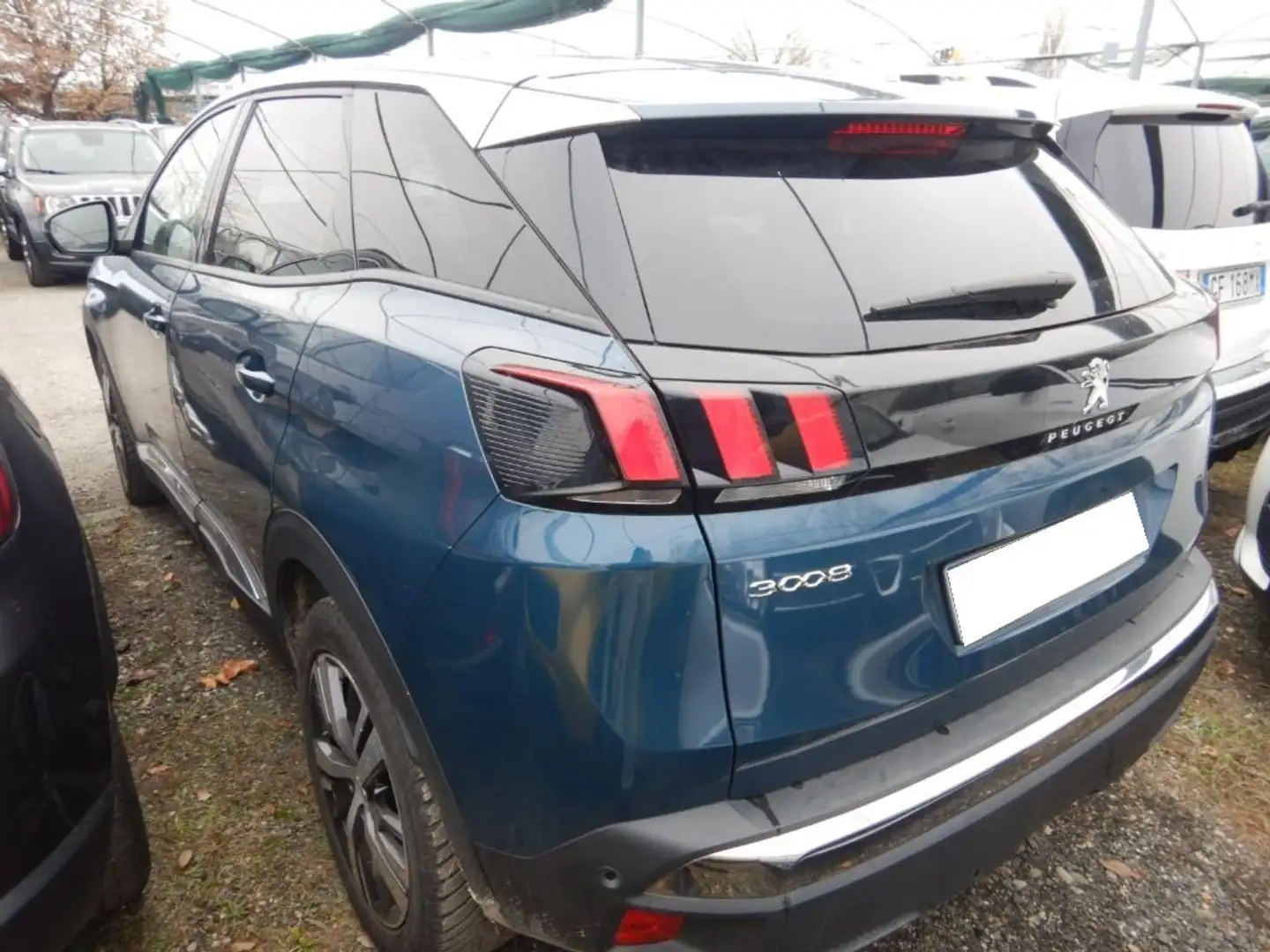 Peugeot 3008 1.5 bluehdi Allure Pack EAT8 *UNIPRO* Blauw - 2