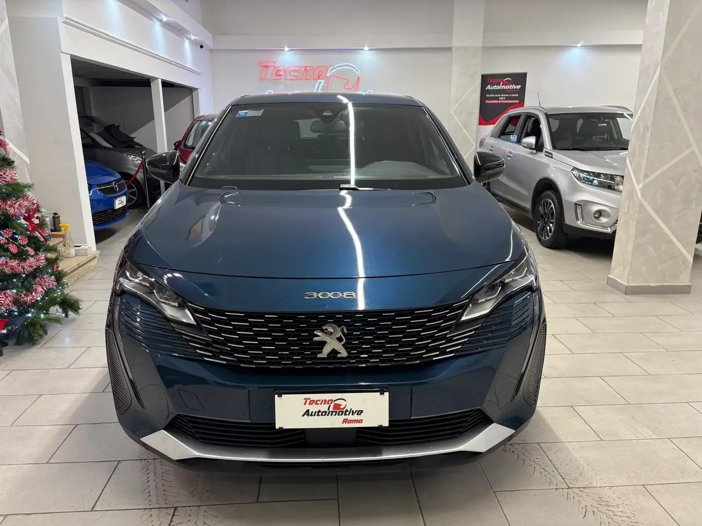 Peugeot 3008 1.5 bluehdi Allure Pack EAT8 *UNIPRO* Blau - 2