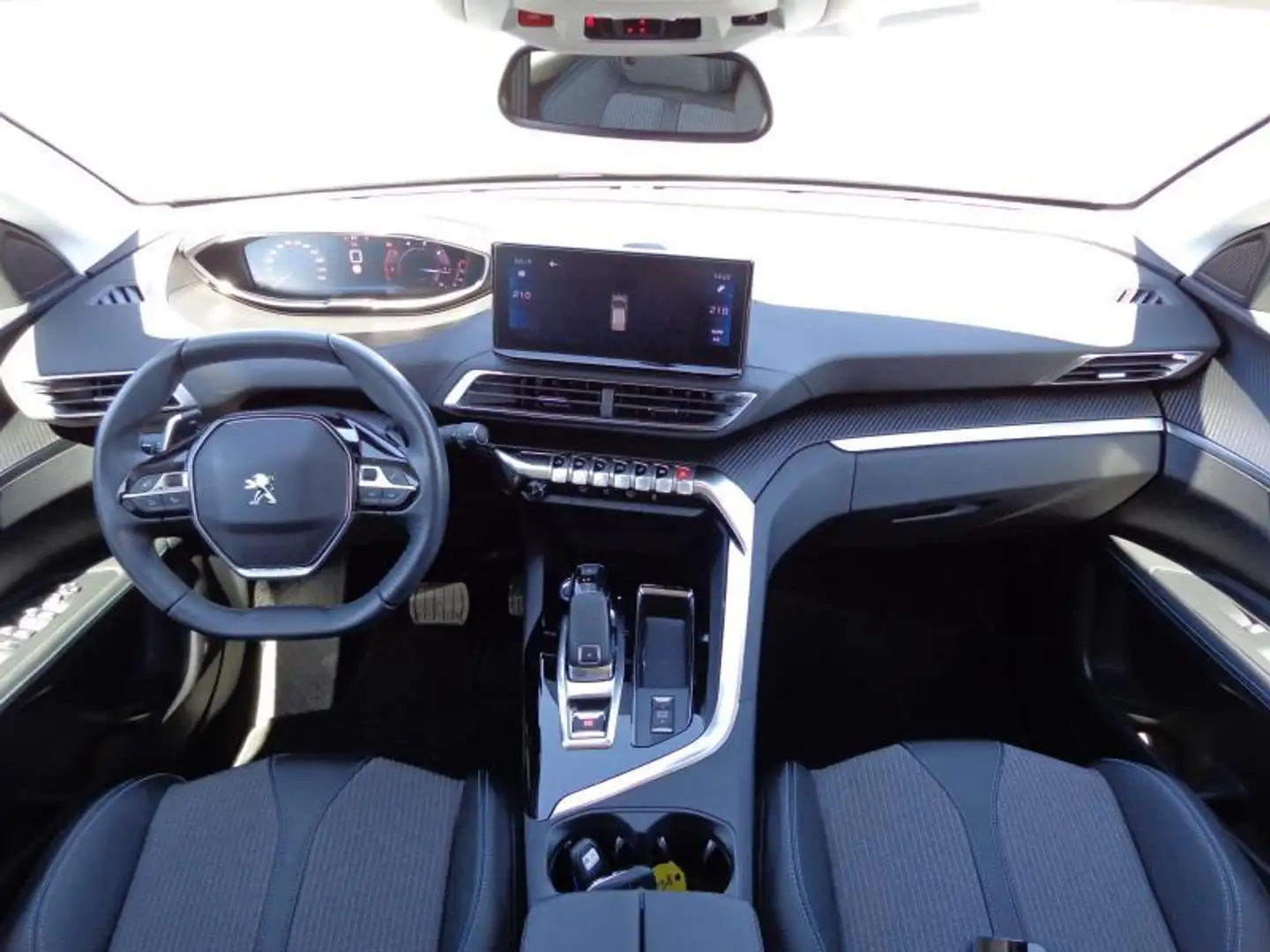 Peugeot 3008 1.5HDi Allure EAT8 - GPS - Cam Grijs - 2