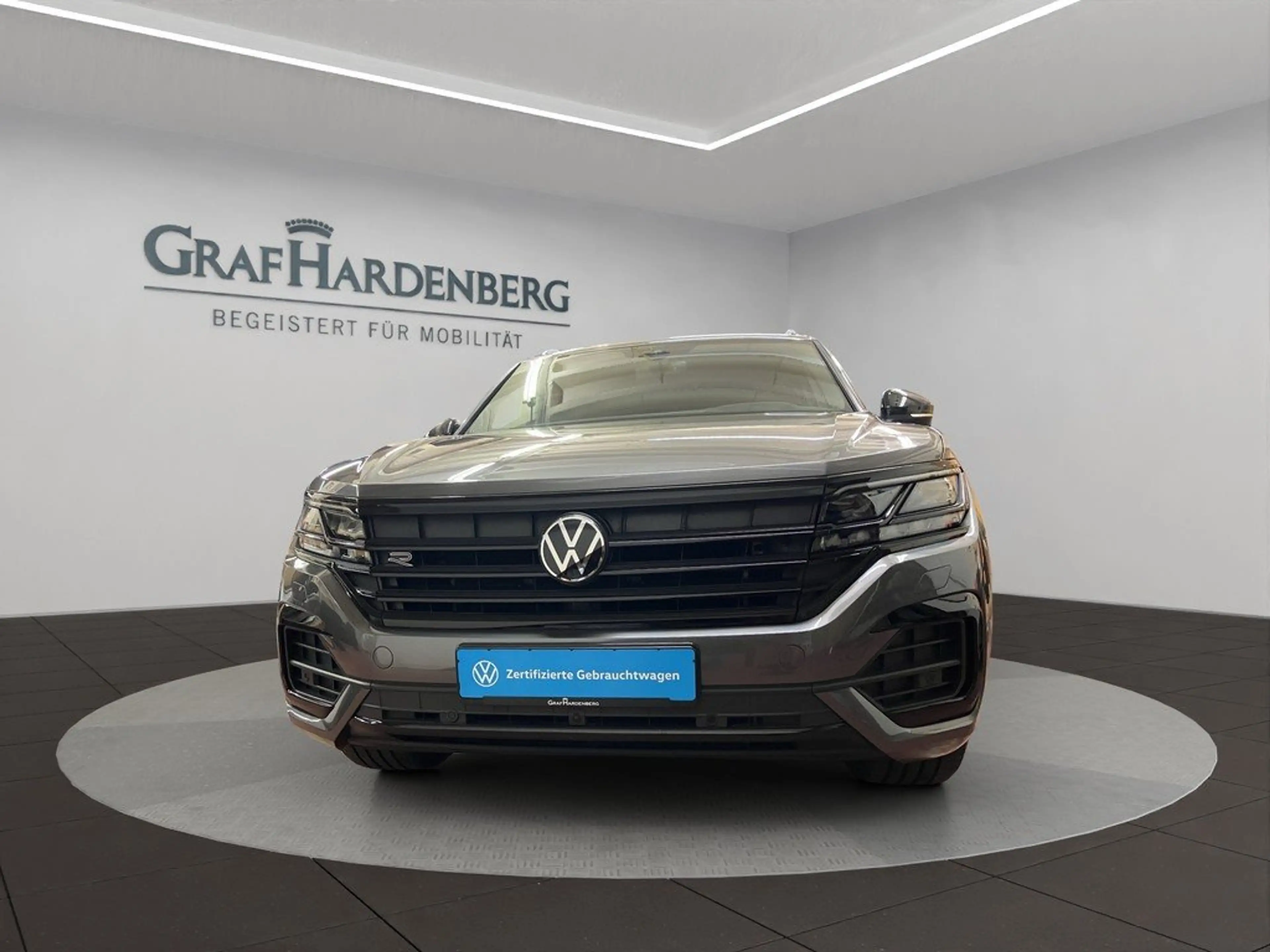 Volkswagen Touareg 3.0 V6 TDI 4M Tiptronic Edition 20 AHK — photo 7