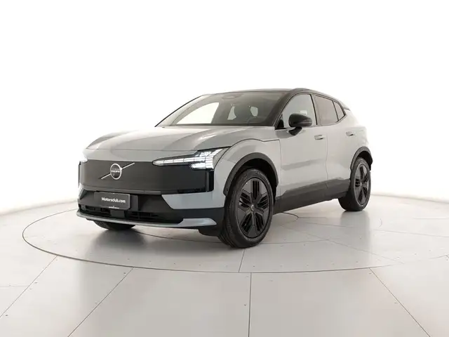 Volvo EX30 Cross Country twin motor performance Ultra awd