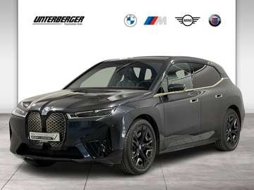 xDrive50 Sportpaket AHK Luftfeder ACC 360° HK